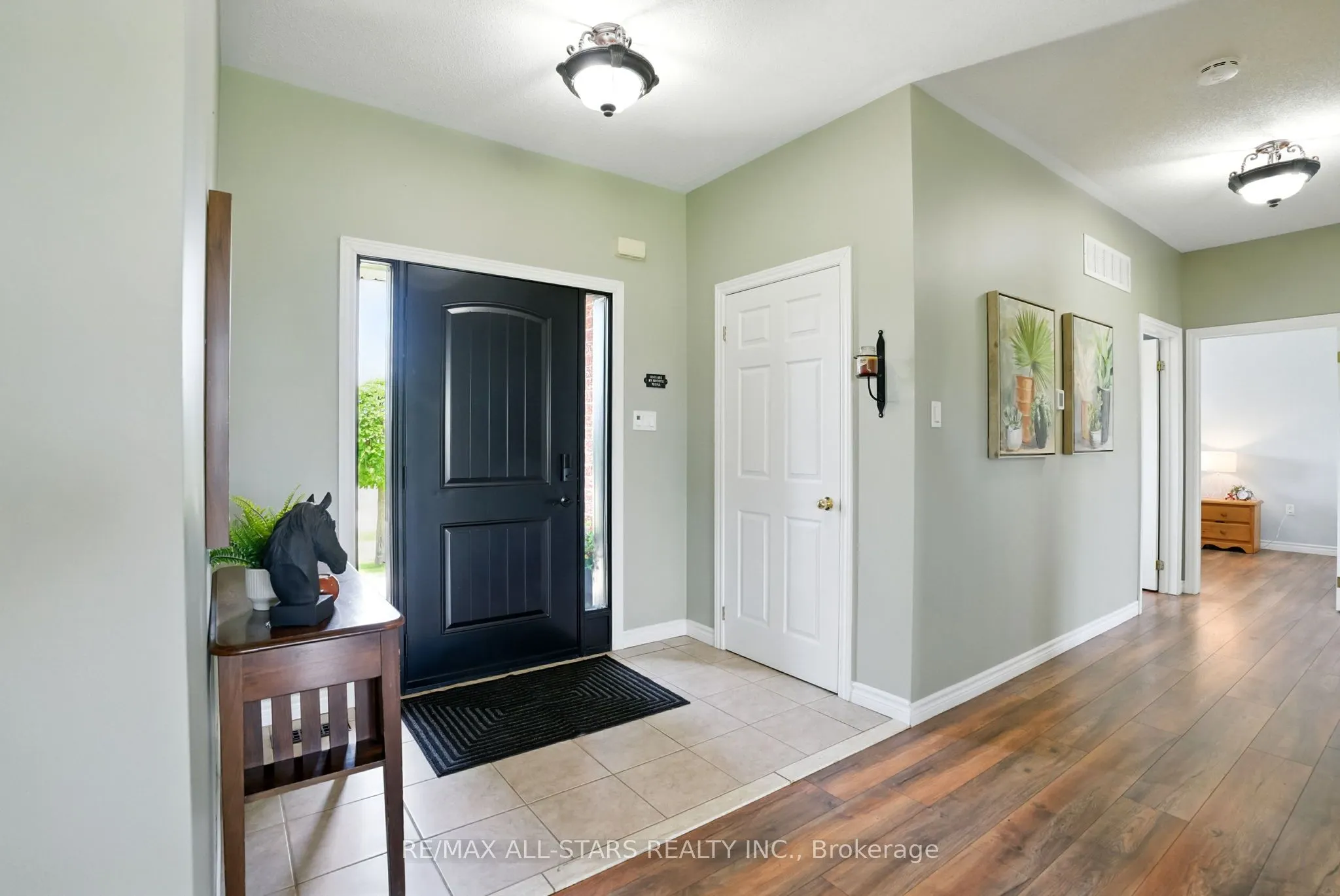 28 Bagshaw Crescent