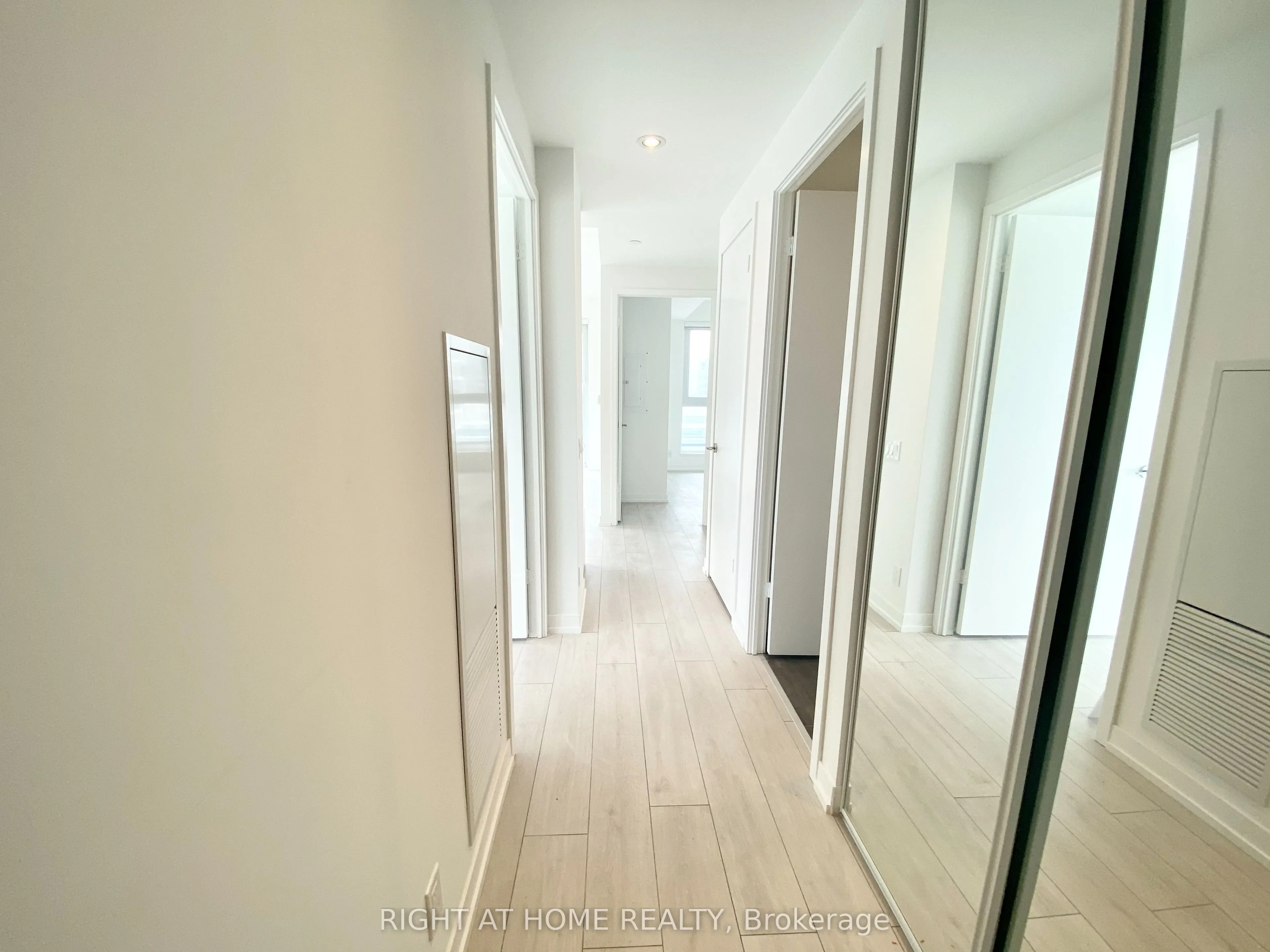 898 Portage Parkway, #1903