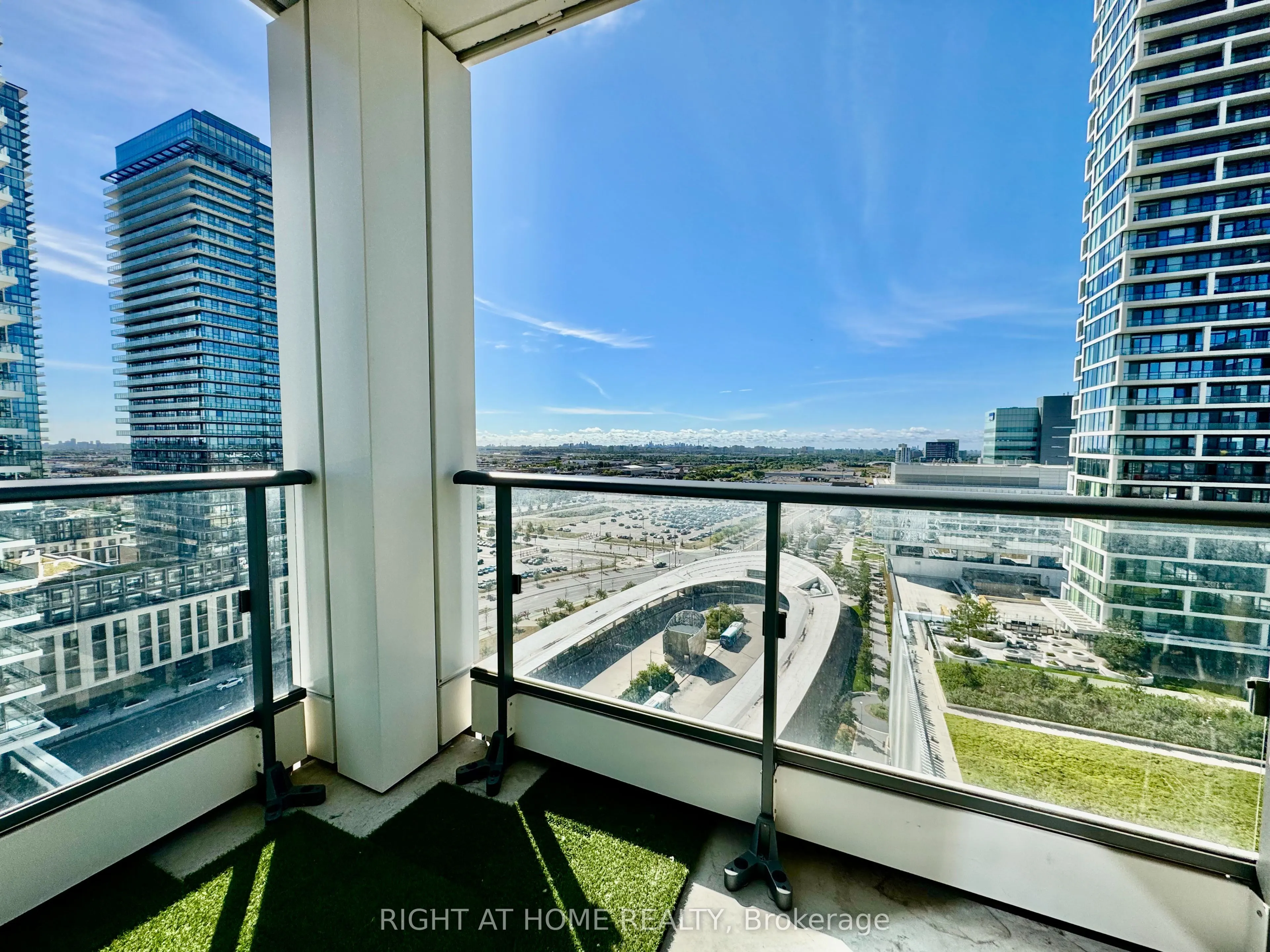 898 Portage Parkway, #1903