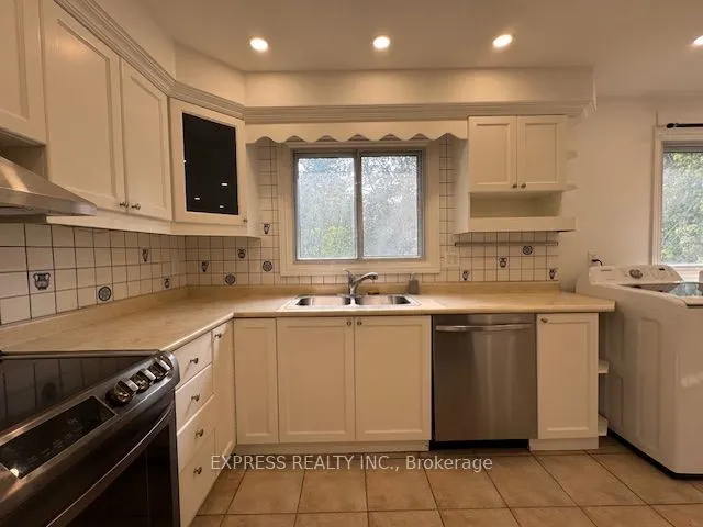 2 Pearson Ave Avenue