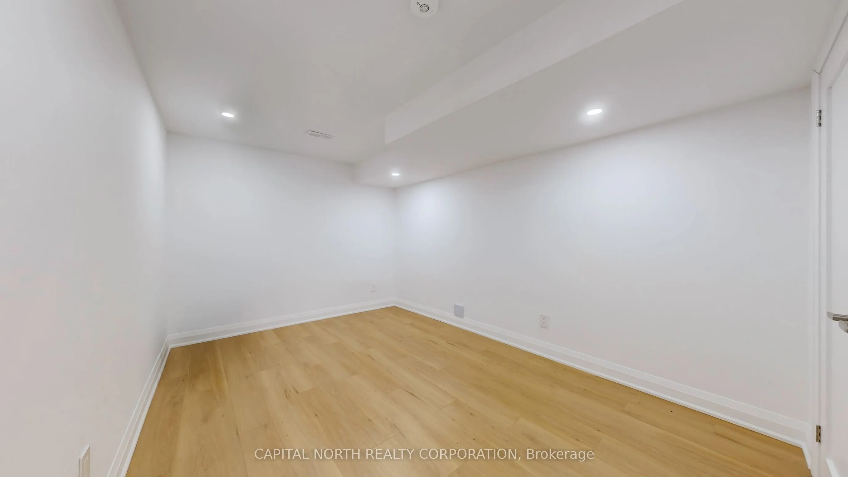 126 Meadow Vista Crescent, #Basement