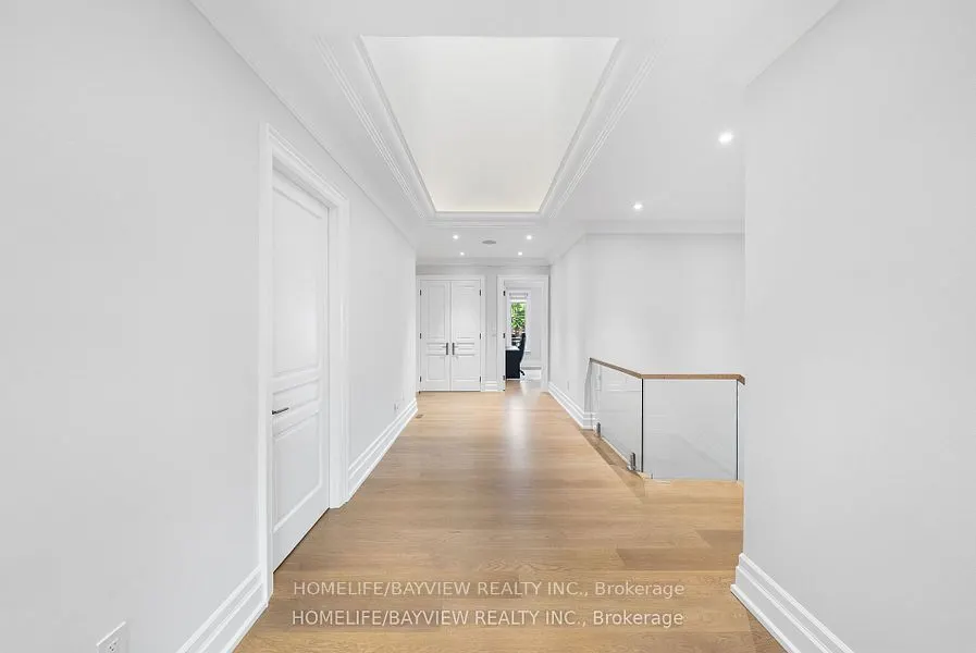 35 HARDING Boulevard