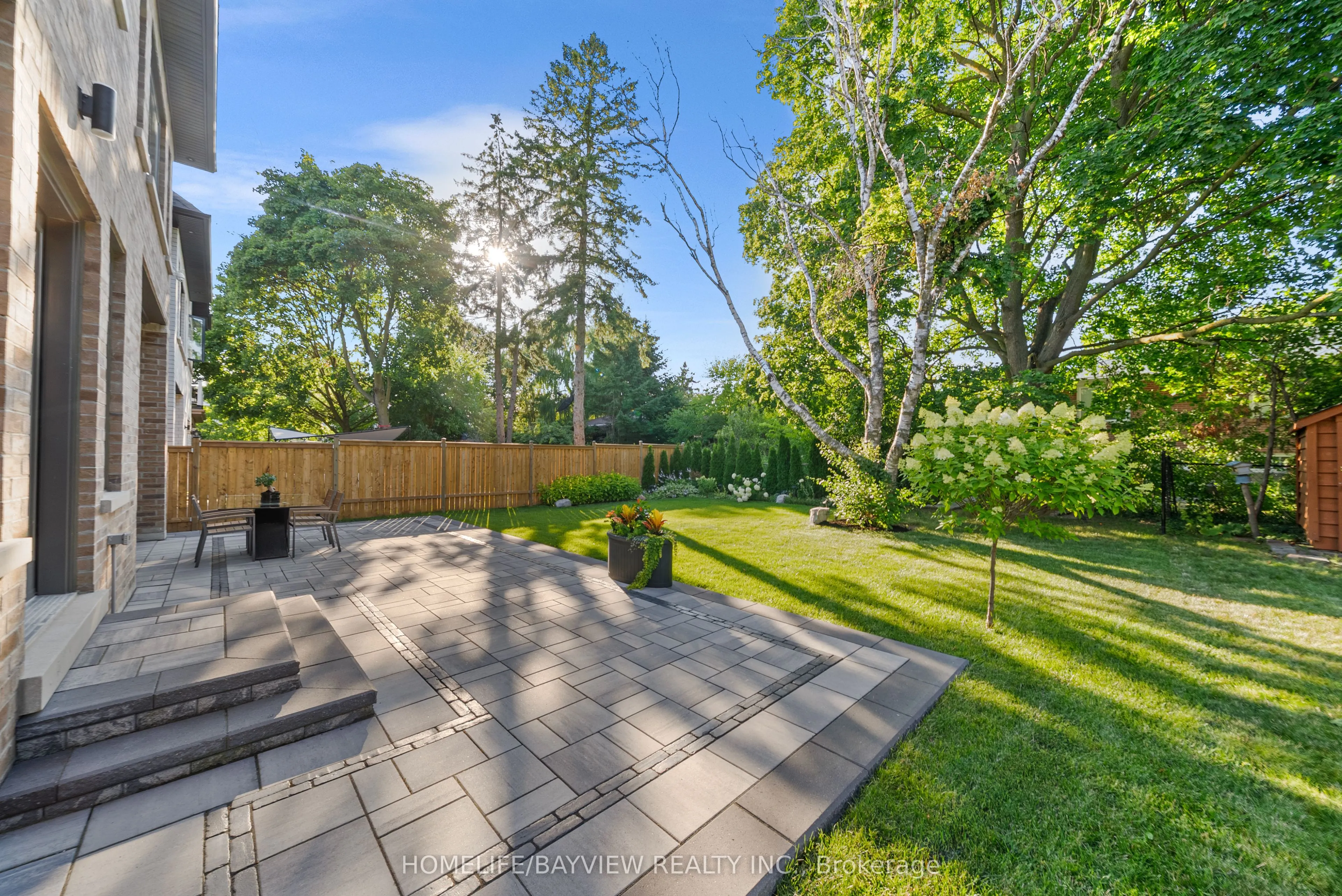 35 HARDING Boulevard