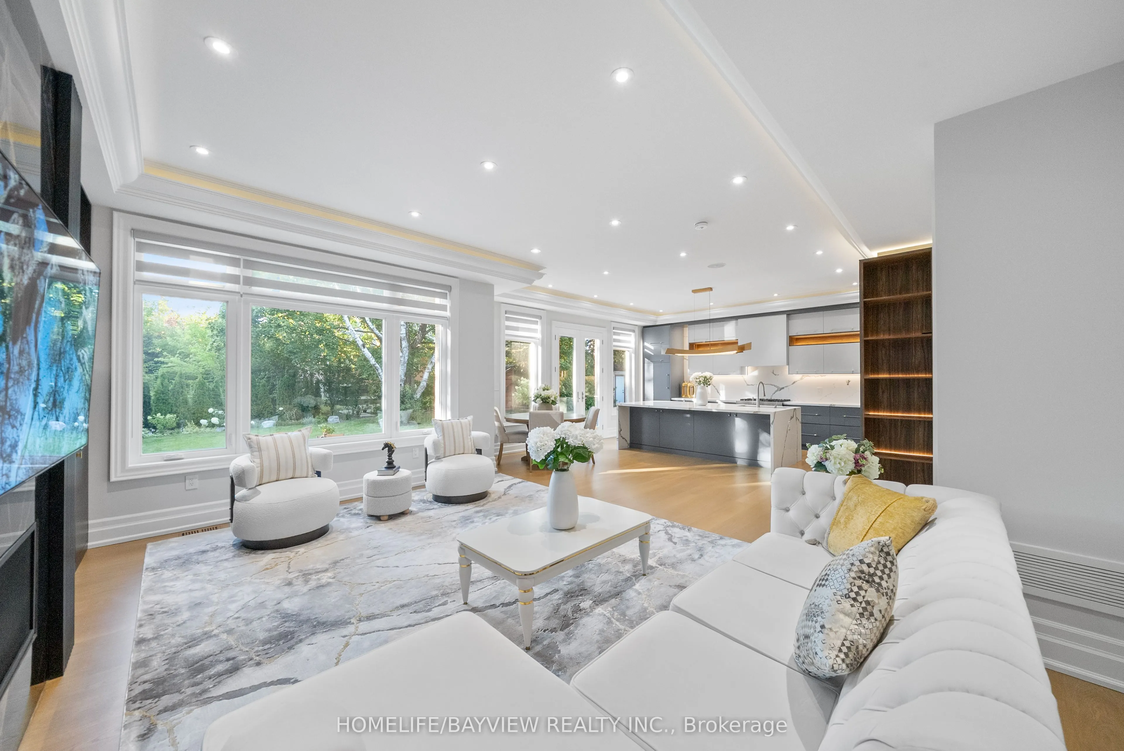 35 HARDING Boulevard