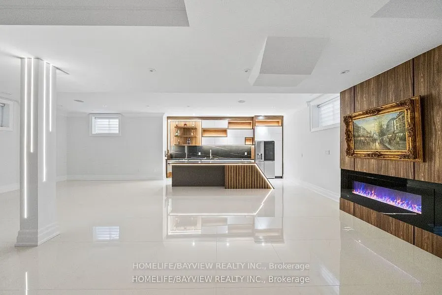 35 HARDING Boulevard