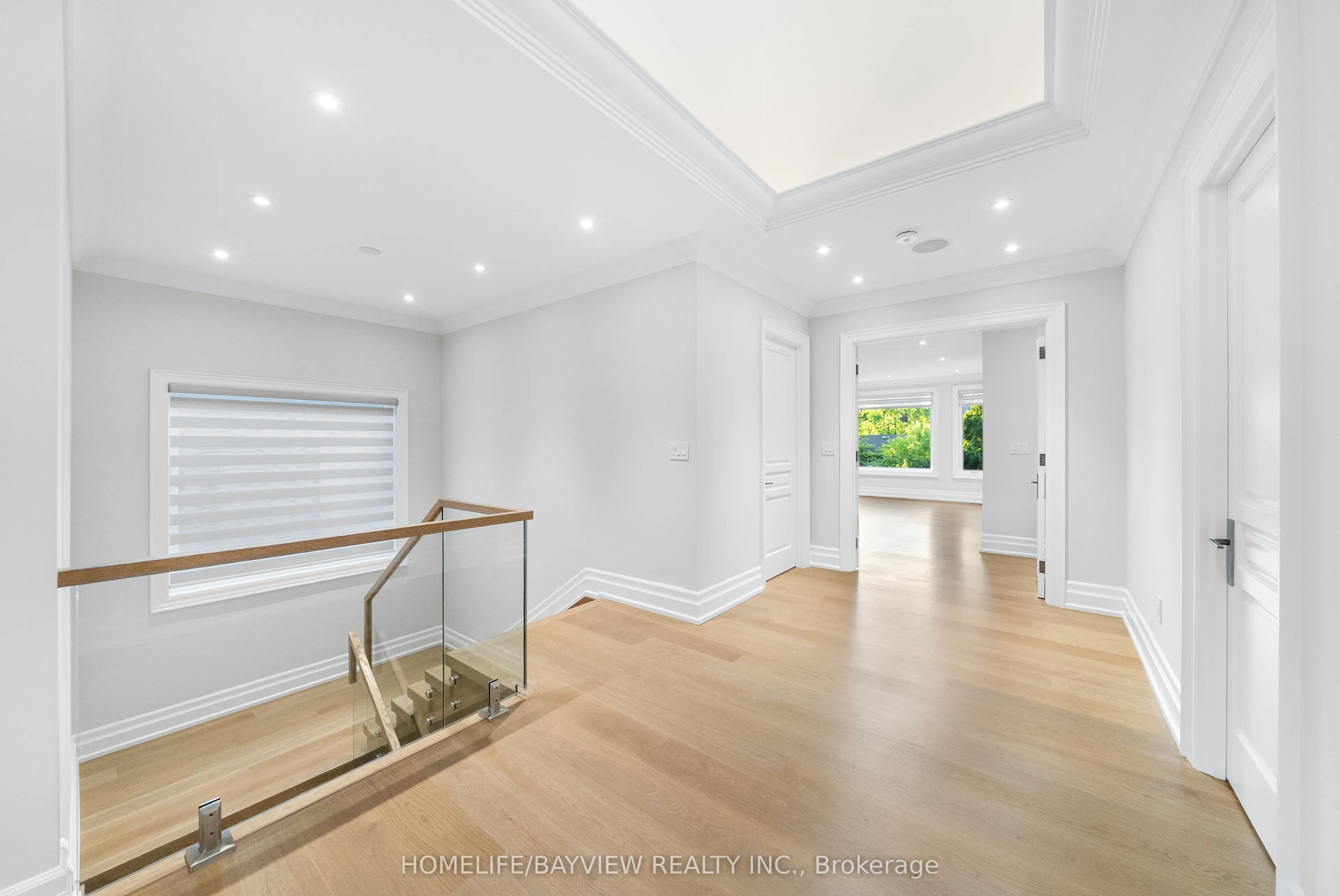 35 HARDING Boulevard