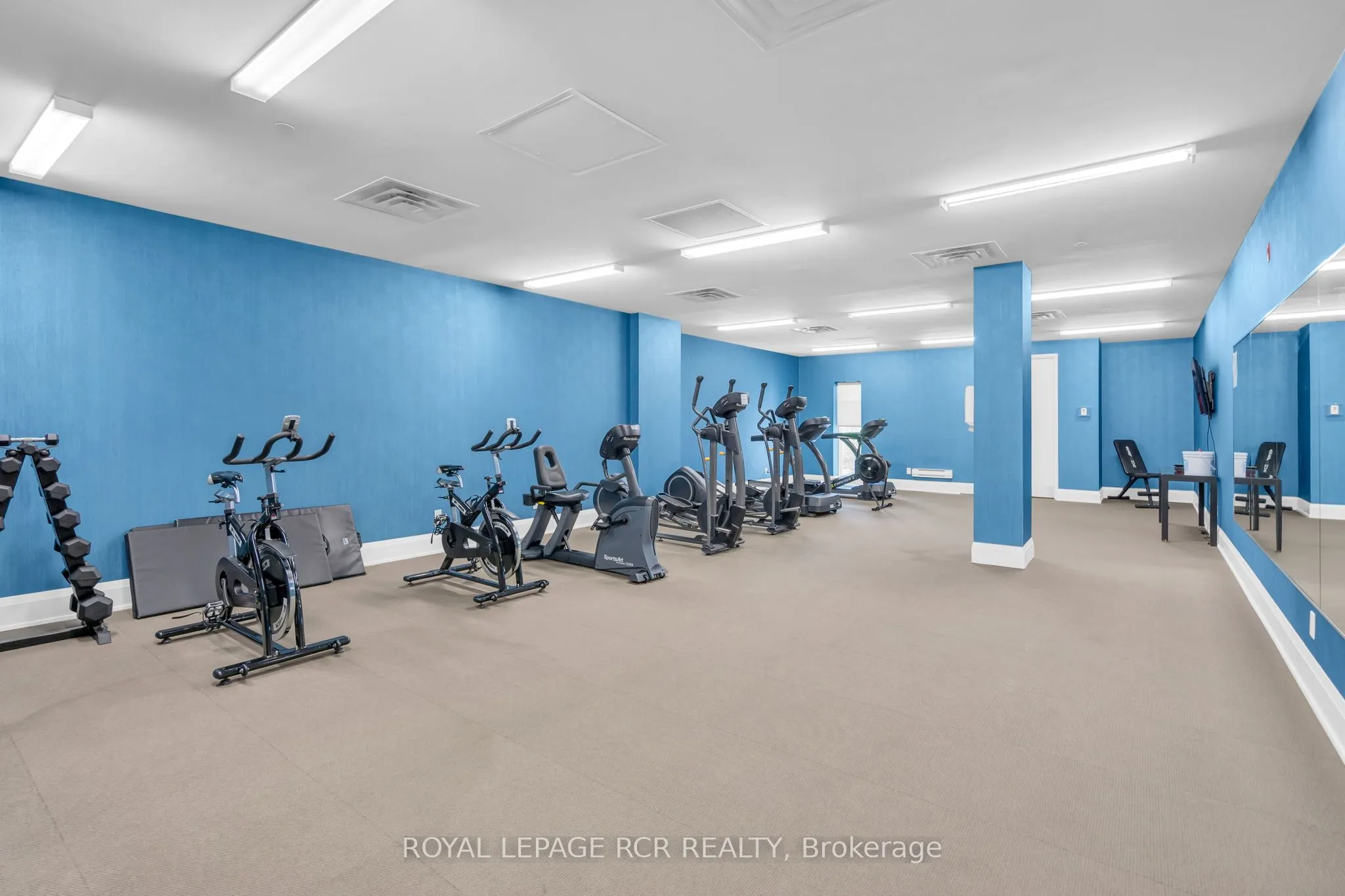 15277 Yonge Street, #409