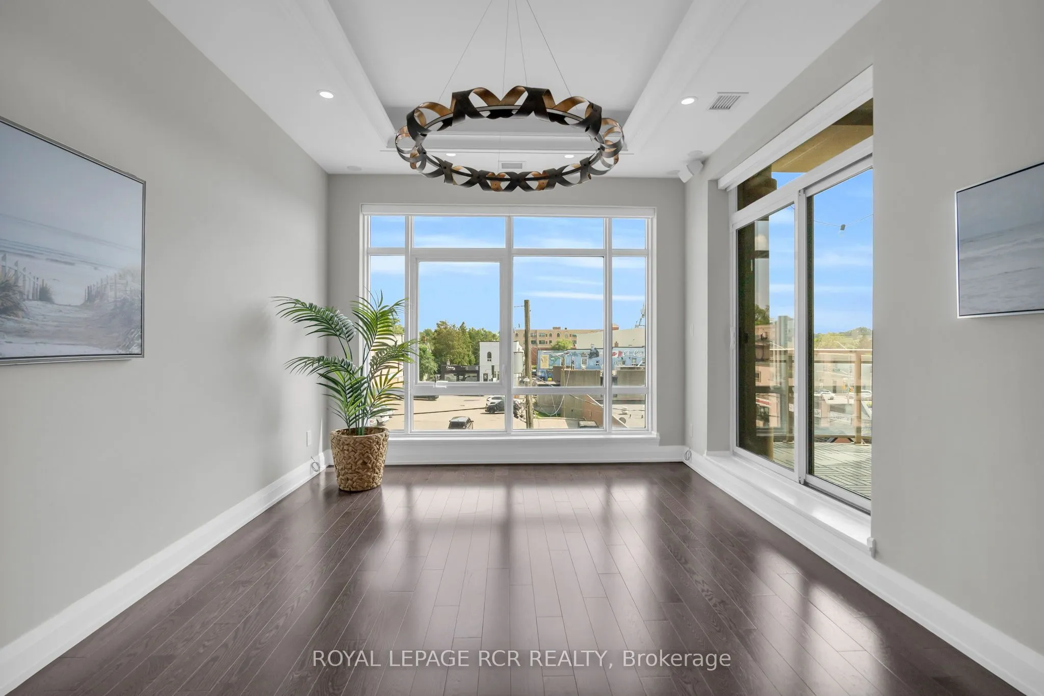 15277 Yonge Street, #409
