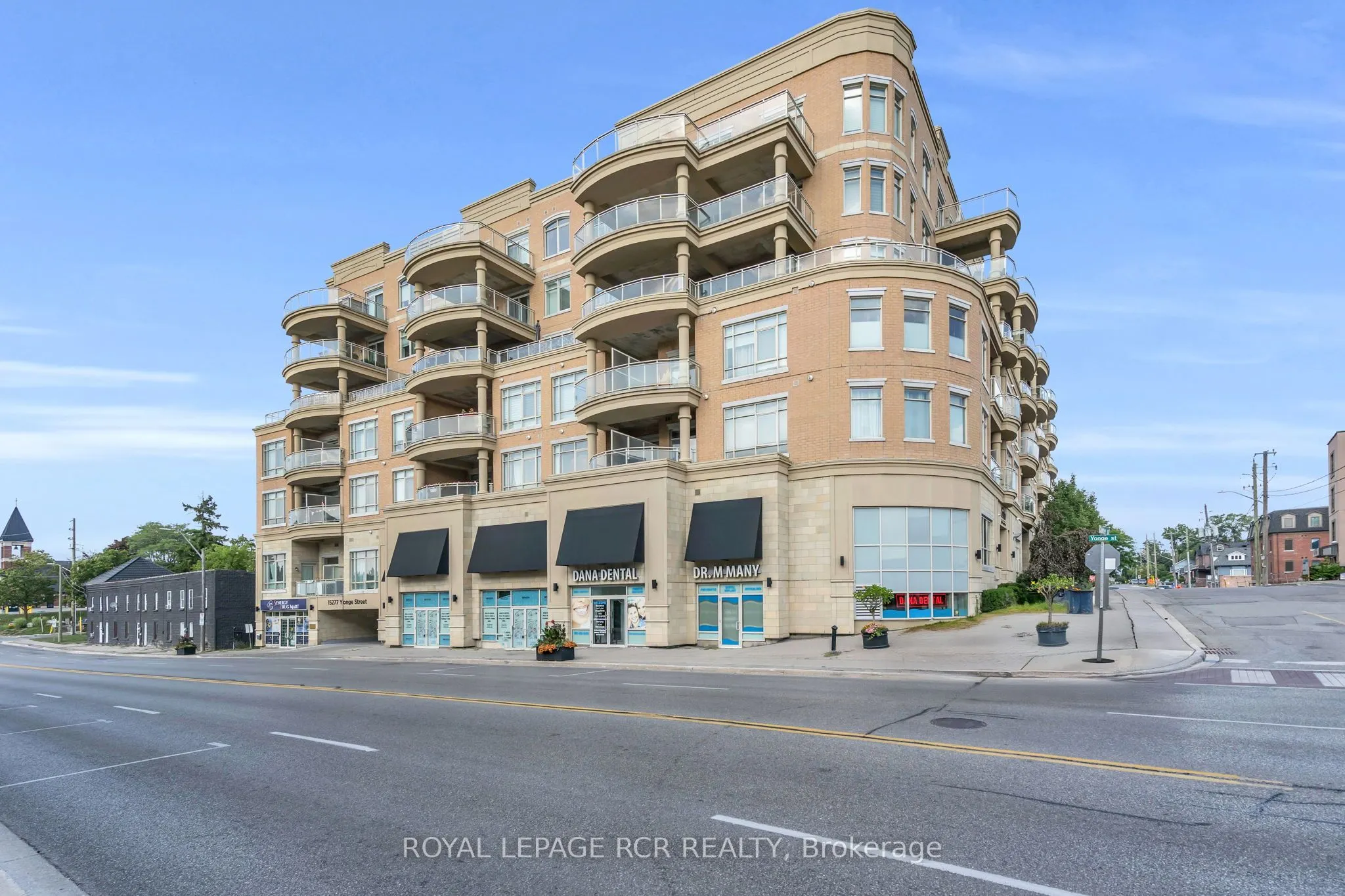 15277 Yonge Street, #409