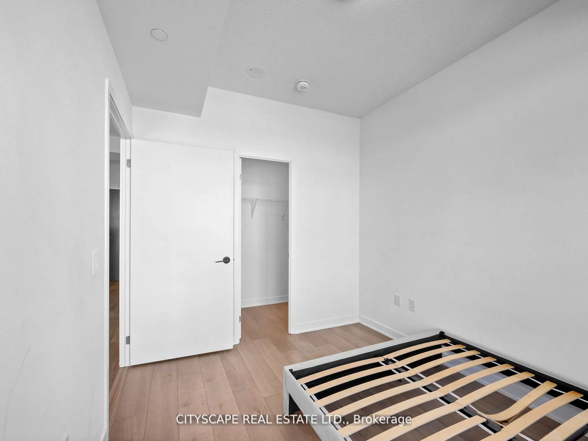 10 Honeycrisp Crescent N, #1516