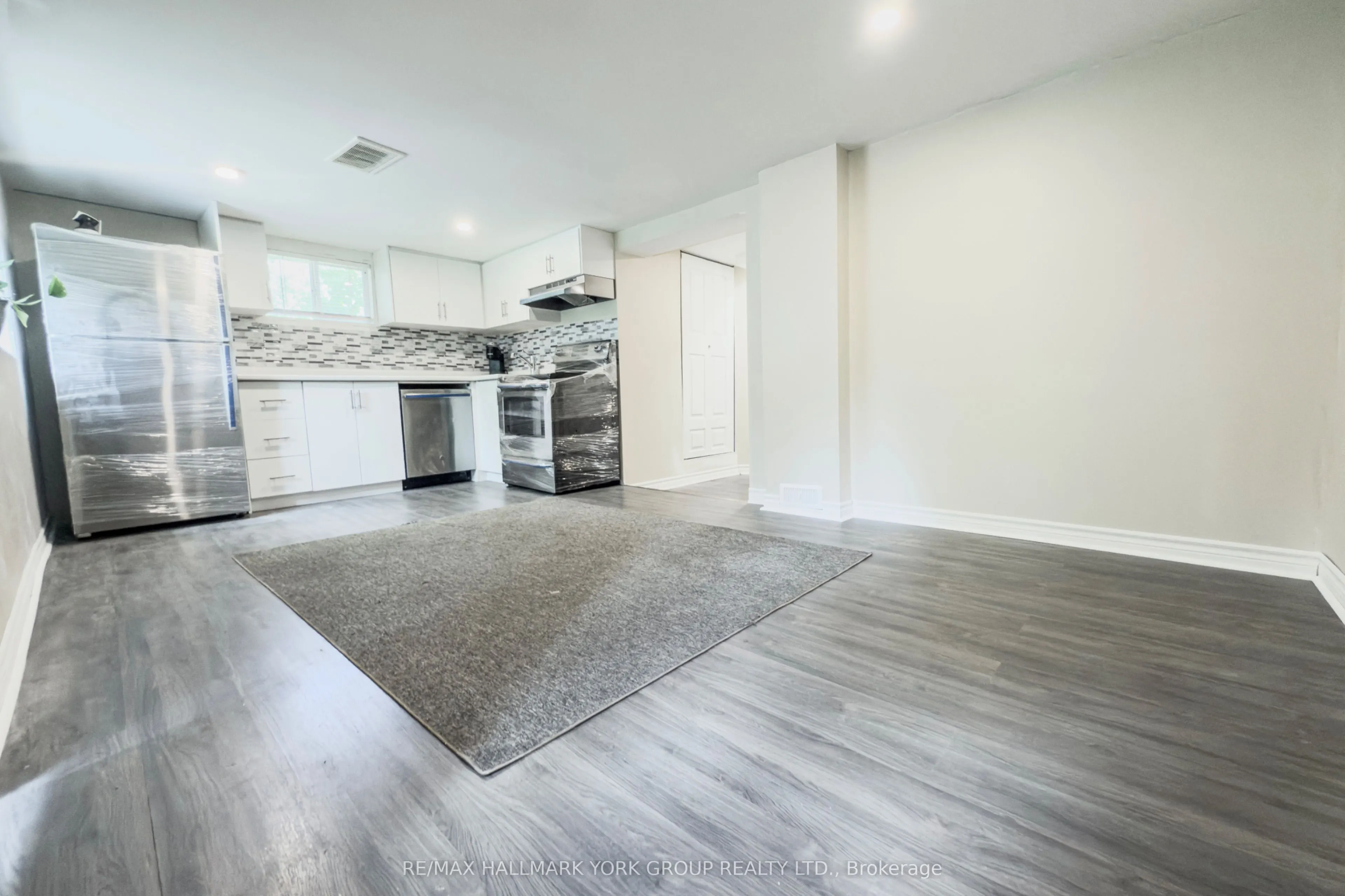 6072 Hillsdale Drive, #Lower