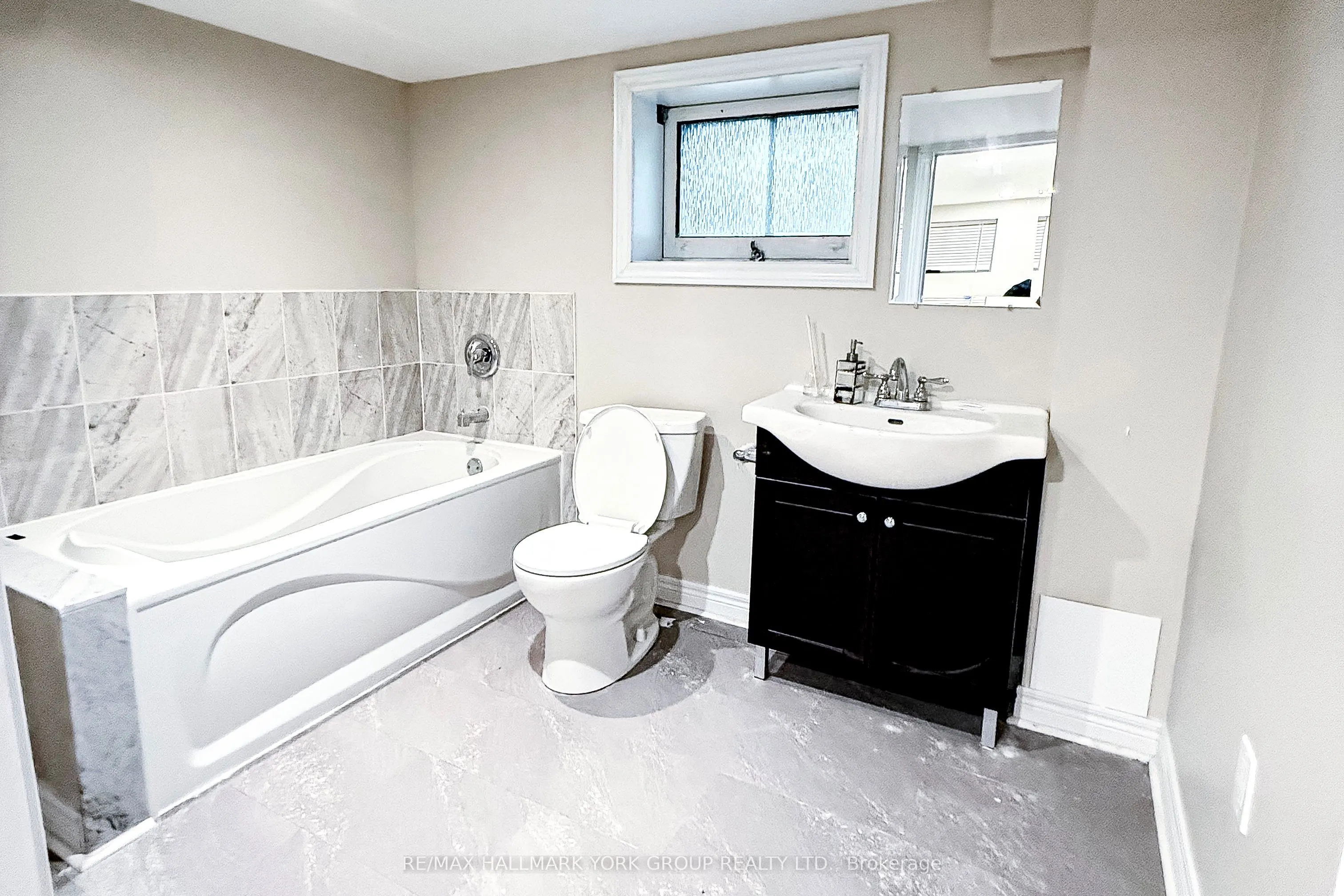 6072 Hillsdale Drive, #Lower