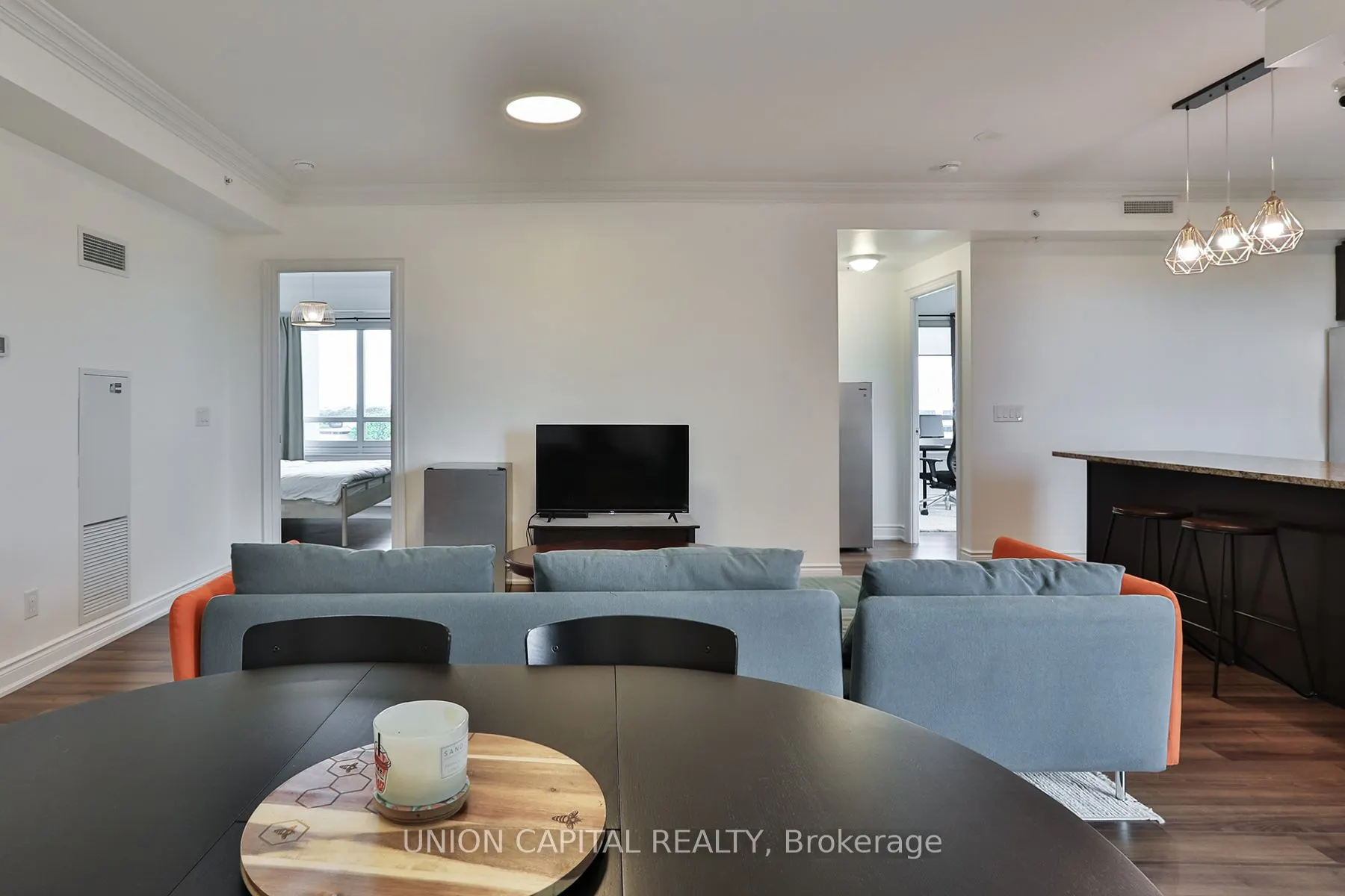9255 Jane Street, #605