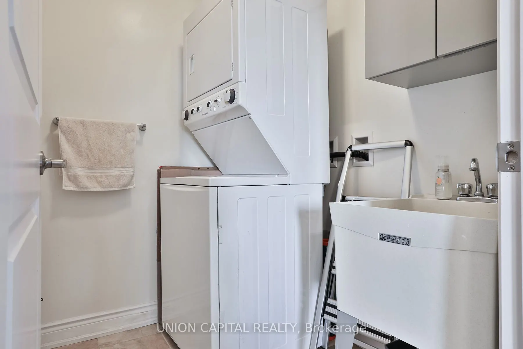 9255 Jane Street, #605