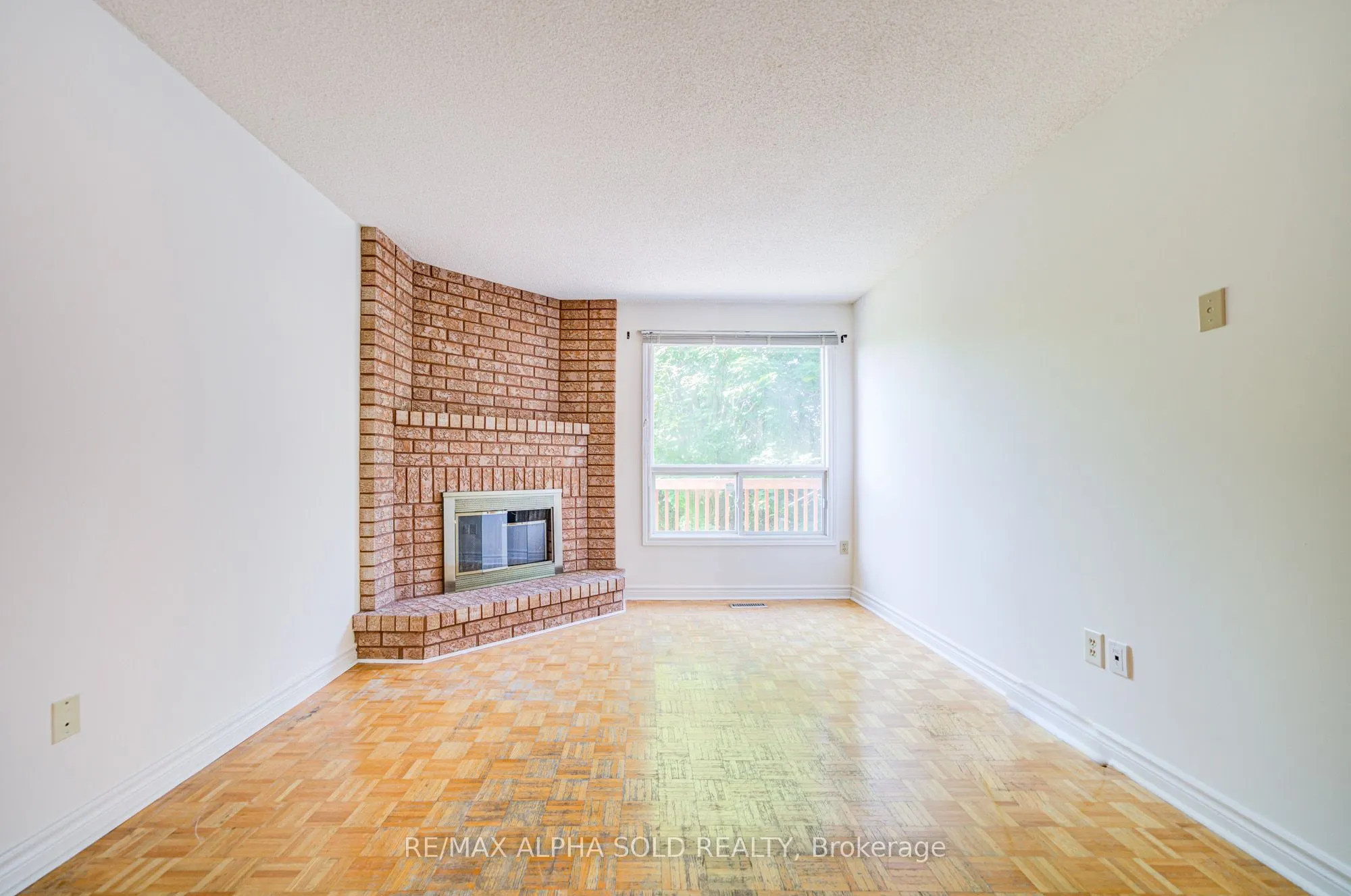 341 Jelley Avenue