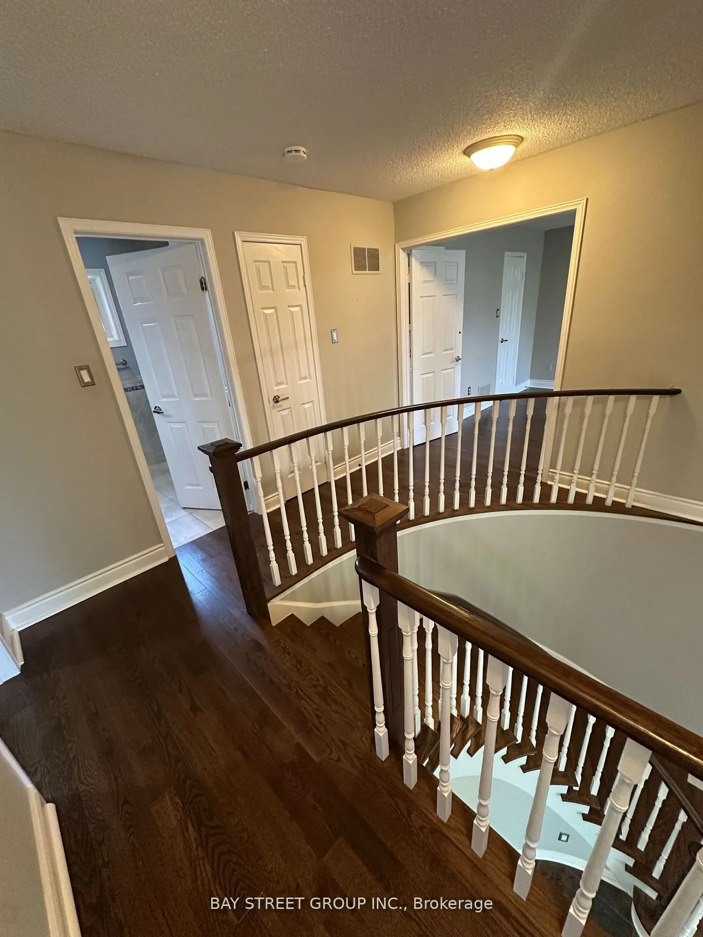 9 Chadburn Crescent