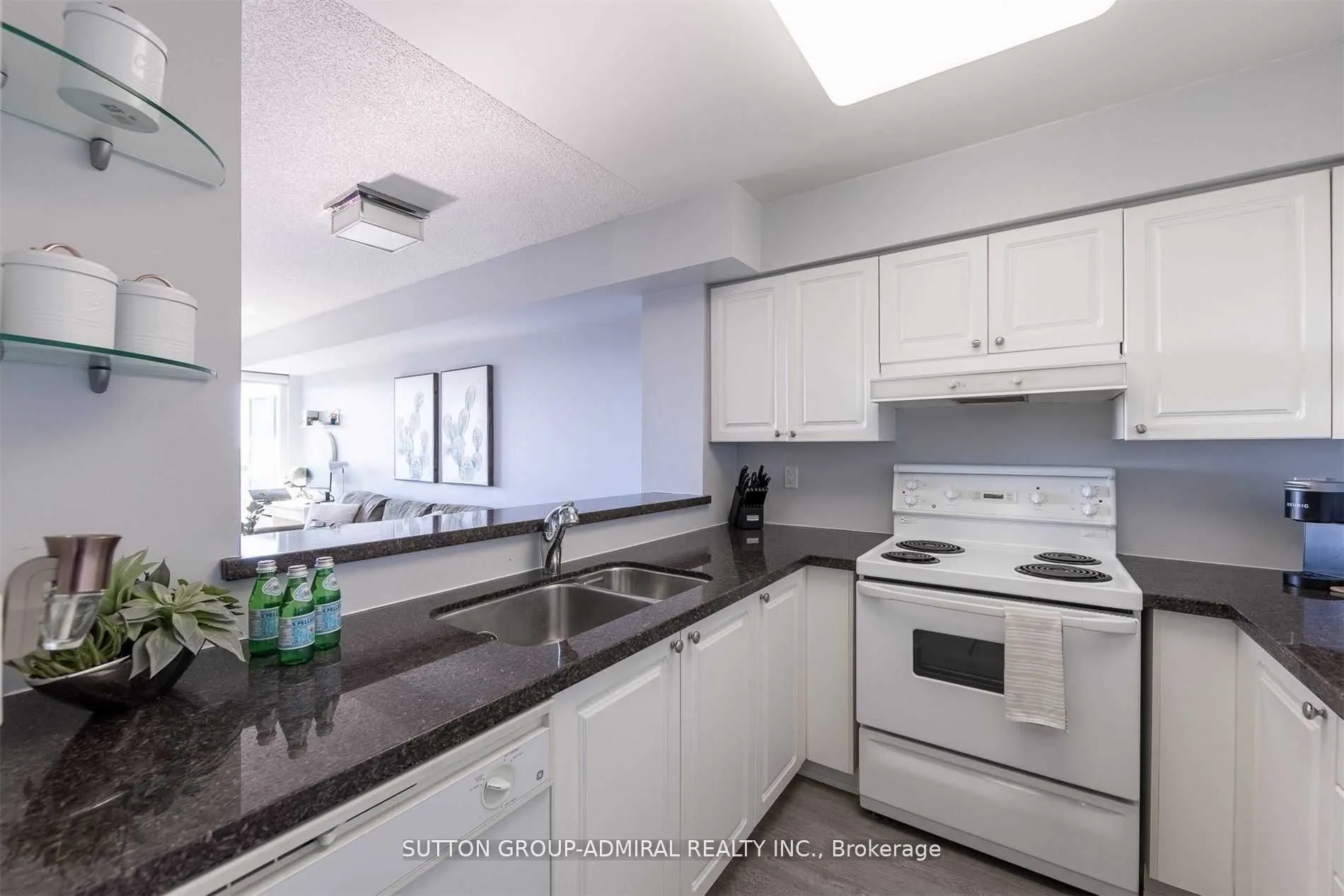 5 Emerald Lane, #Ph407