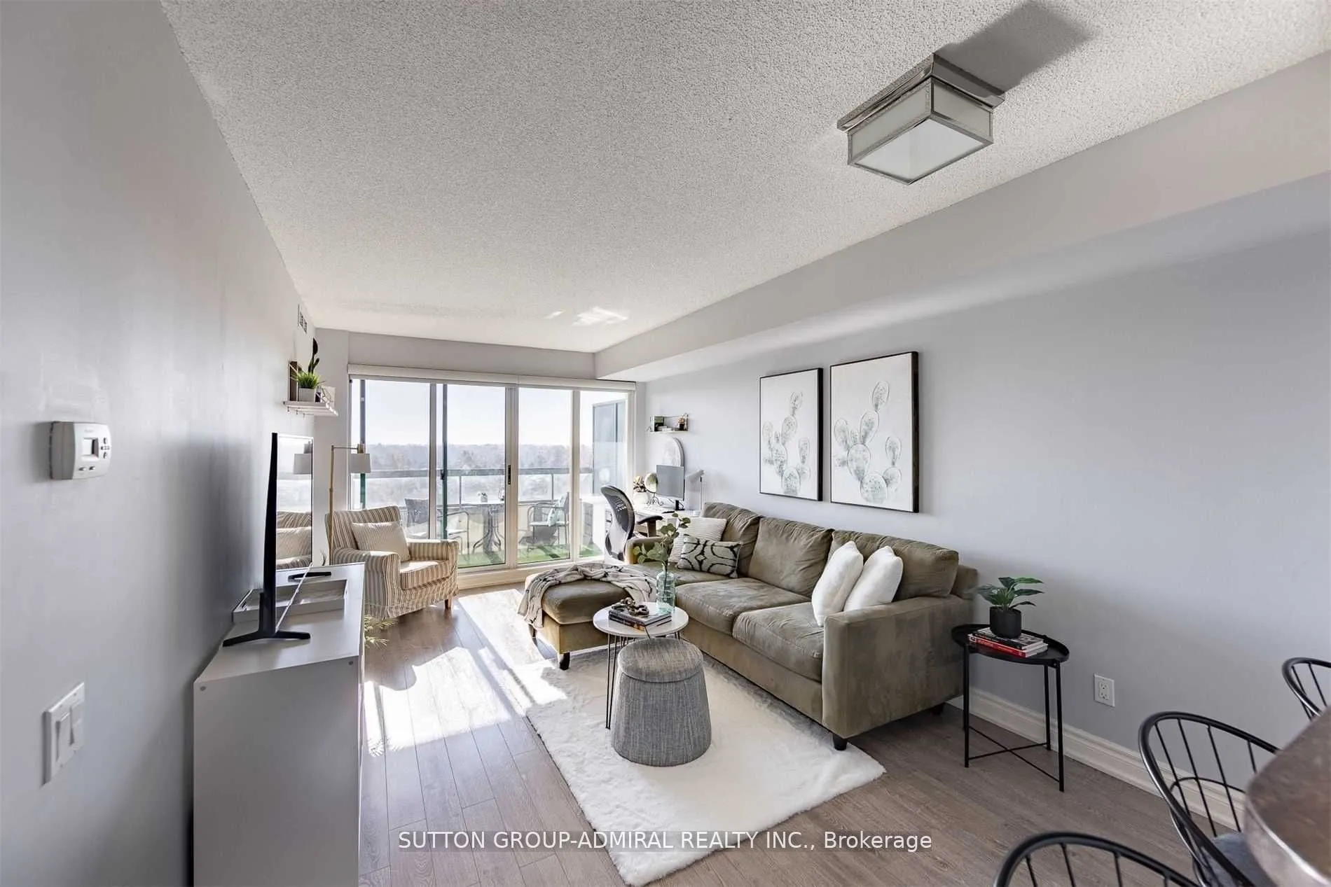5 Emerald Lane, #Ph407