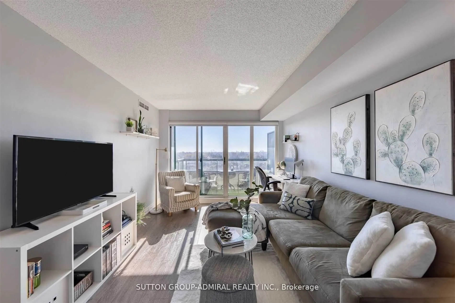 5 Emerald Lane, #Ph407