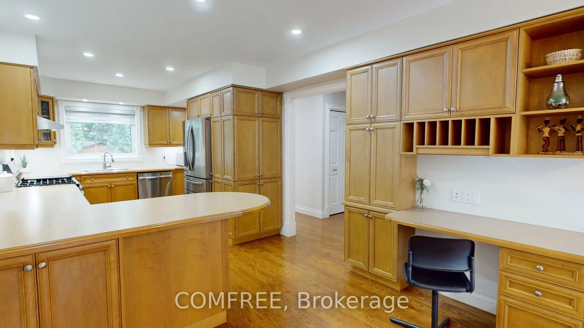 40 Sir Gawaine Place