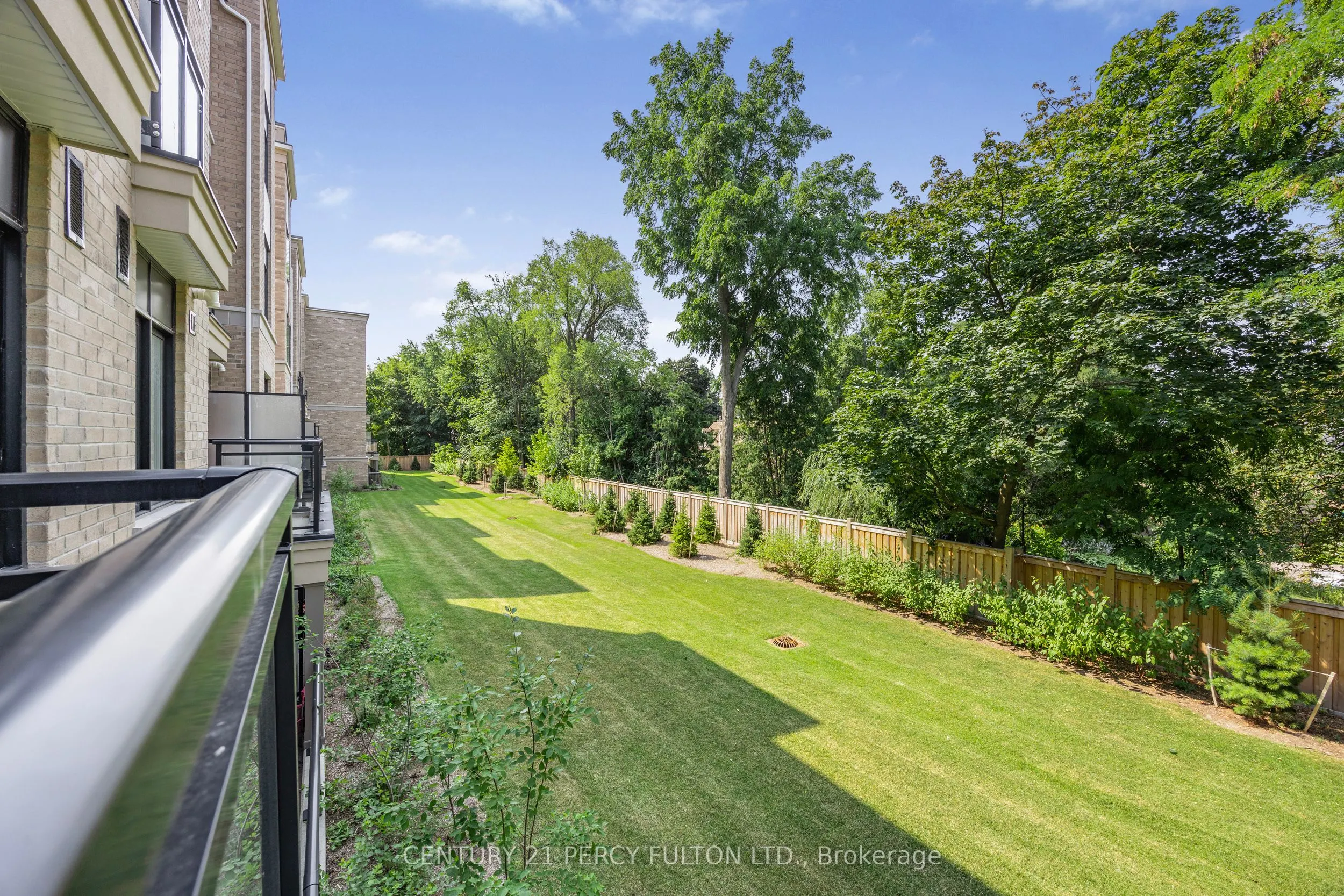 58 Elizabeth Street S, #2206