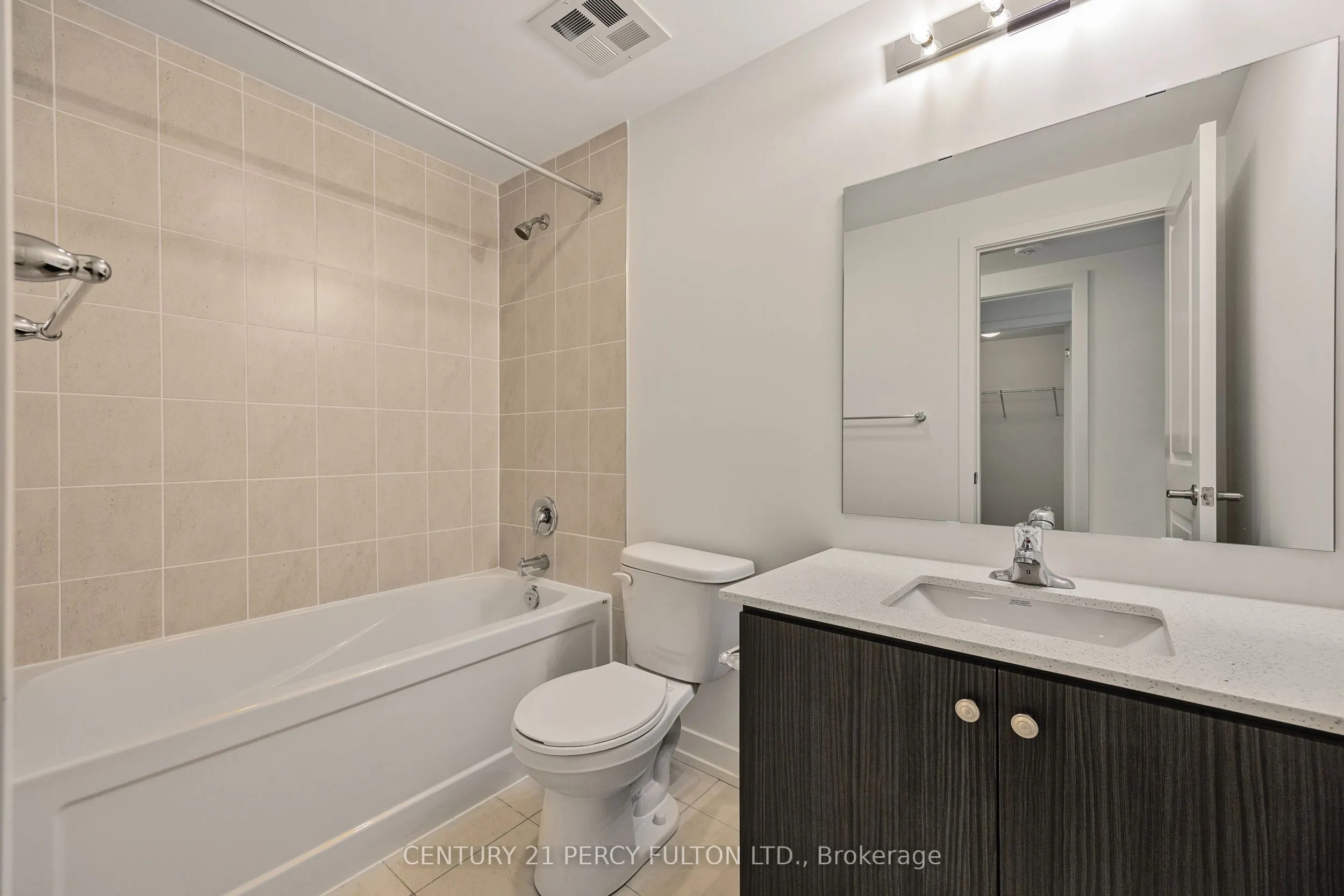 58 Elizabeth Street S, #2206