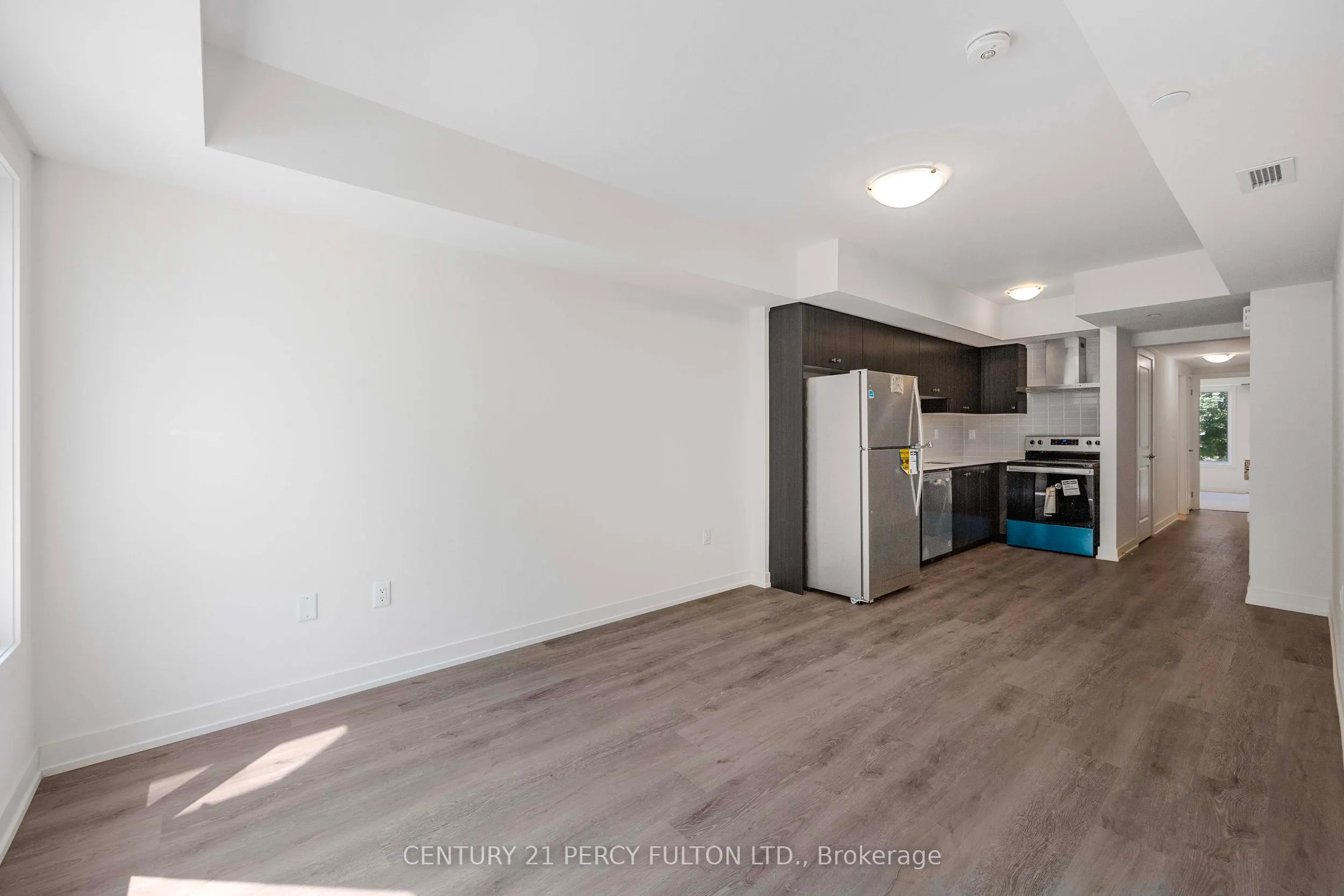 58 Elizabeth Street S, #2206