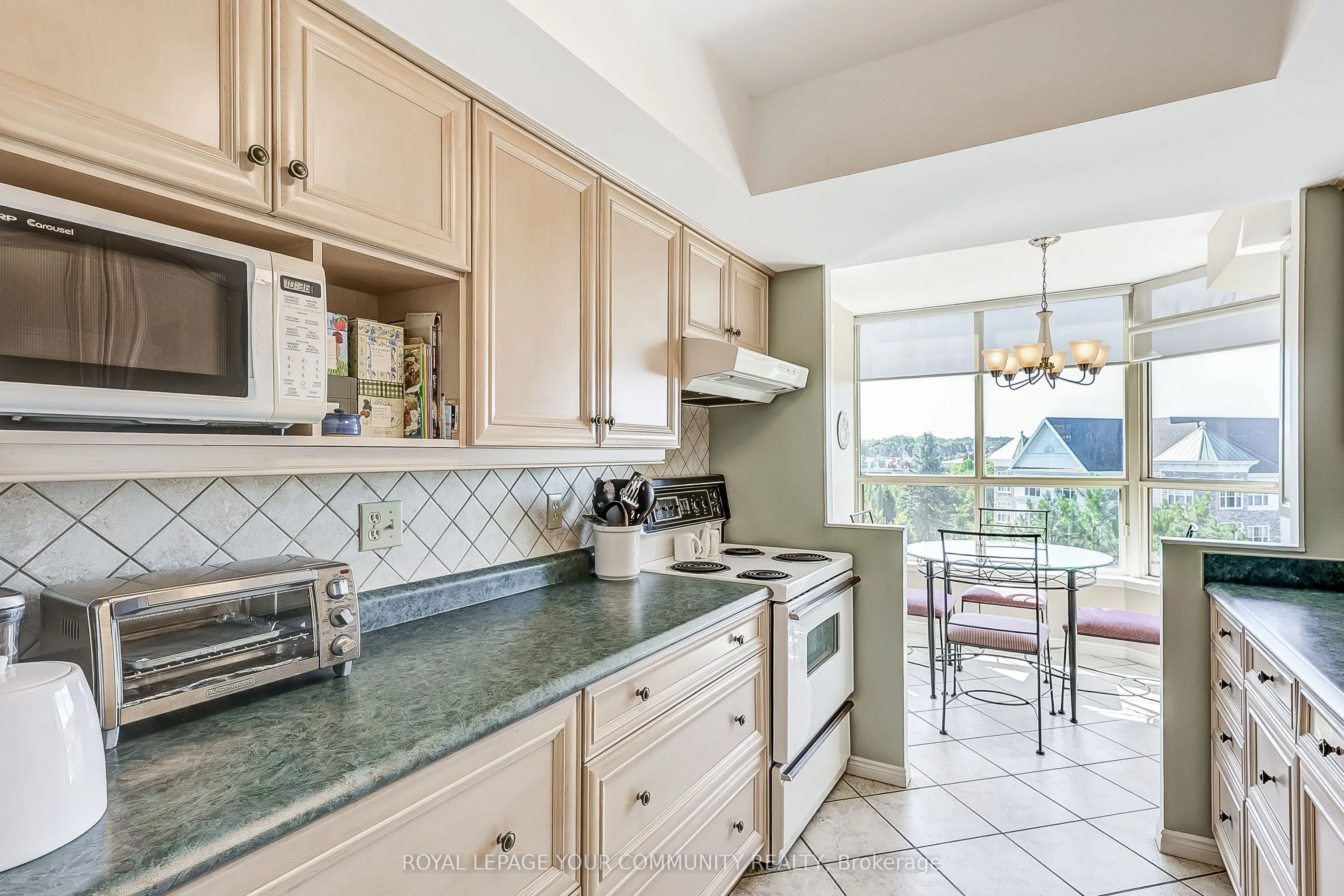 14924 Yonge Street S, #604