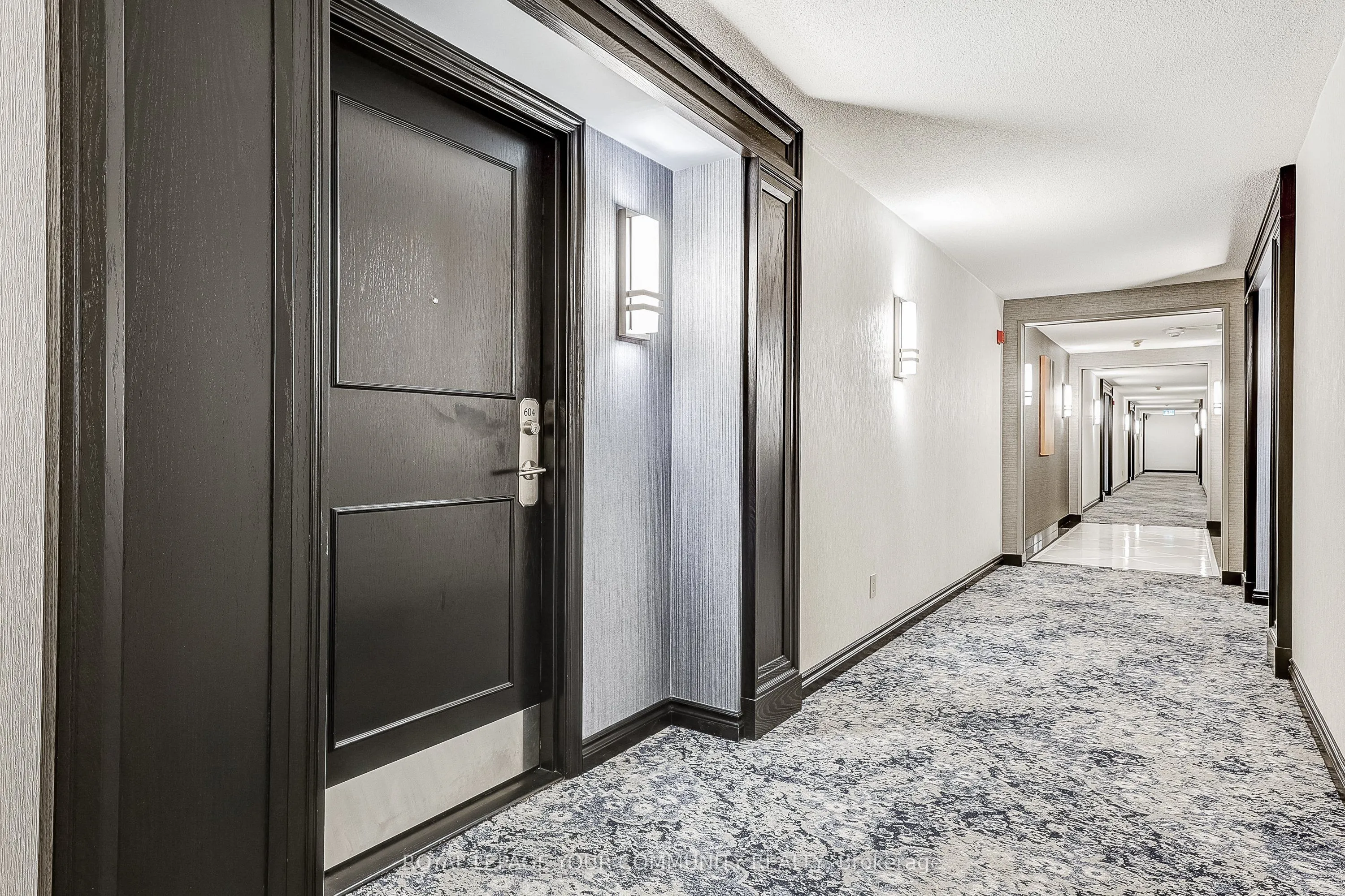 14924 Yonge Street S, #604