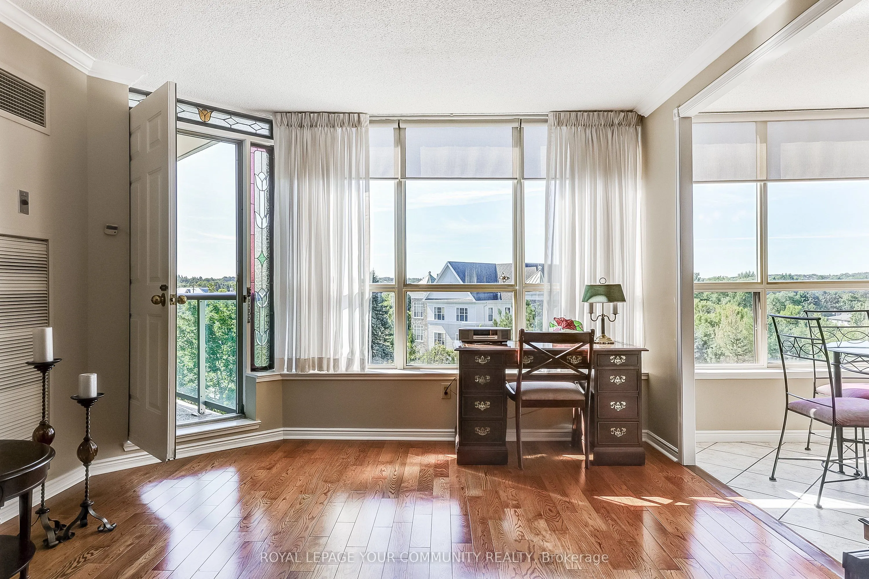 14924 Yonge Street S, #604