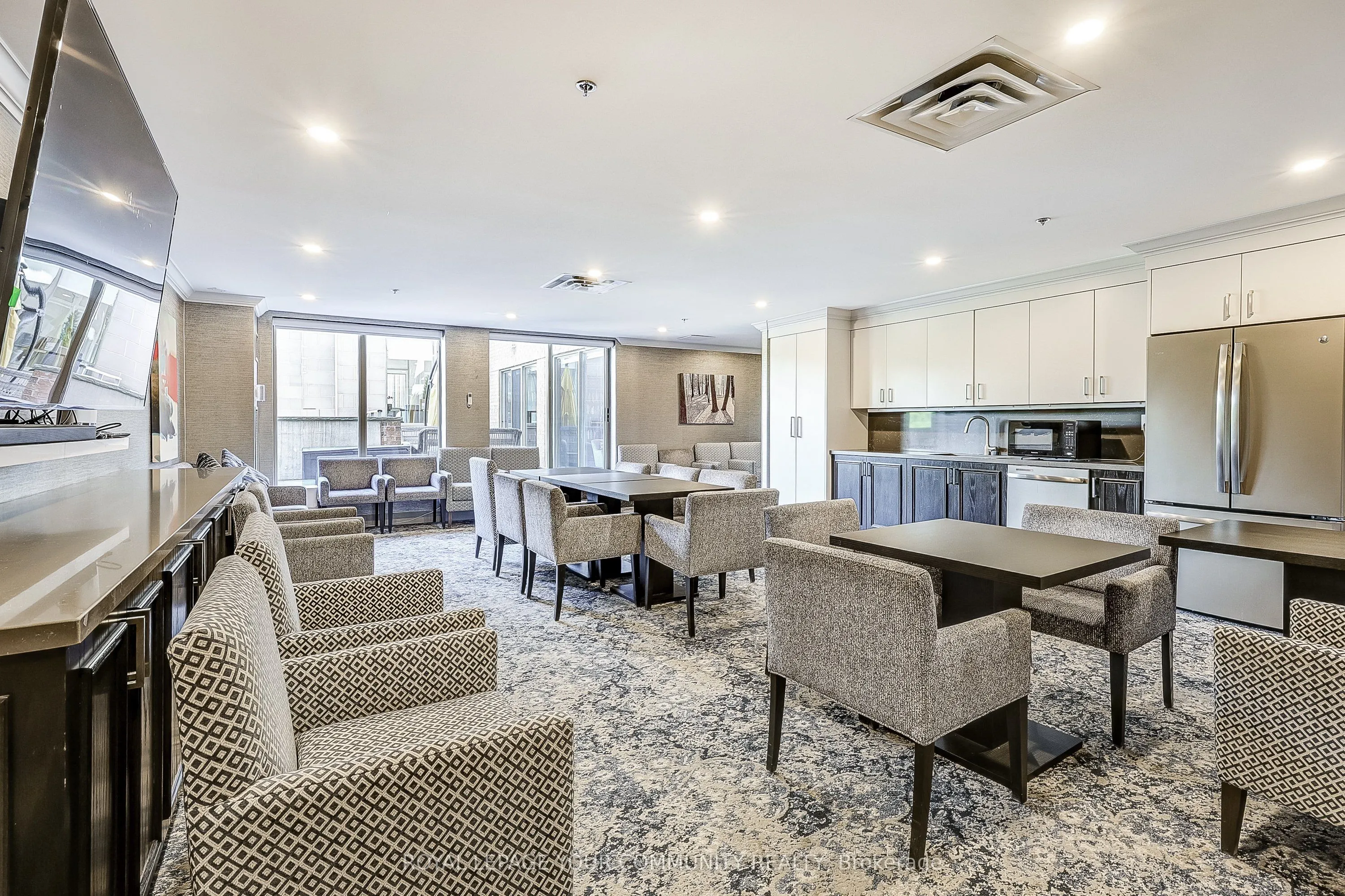 14924 Yonge Street S, #604