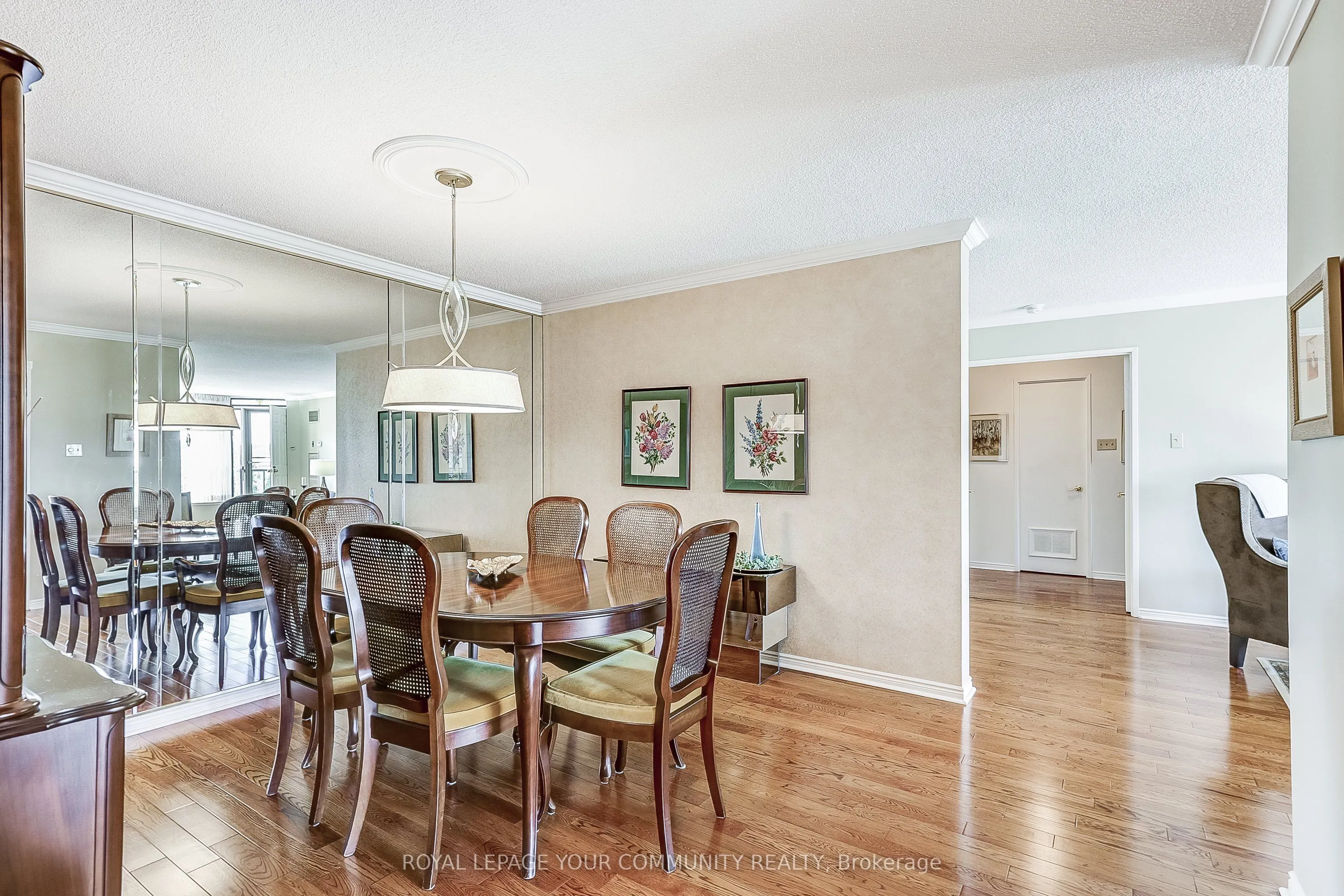 14924 Yonge Street S, #604