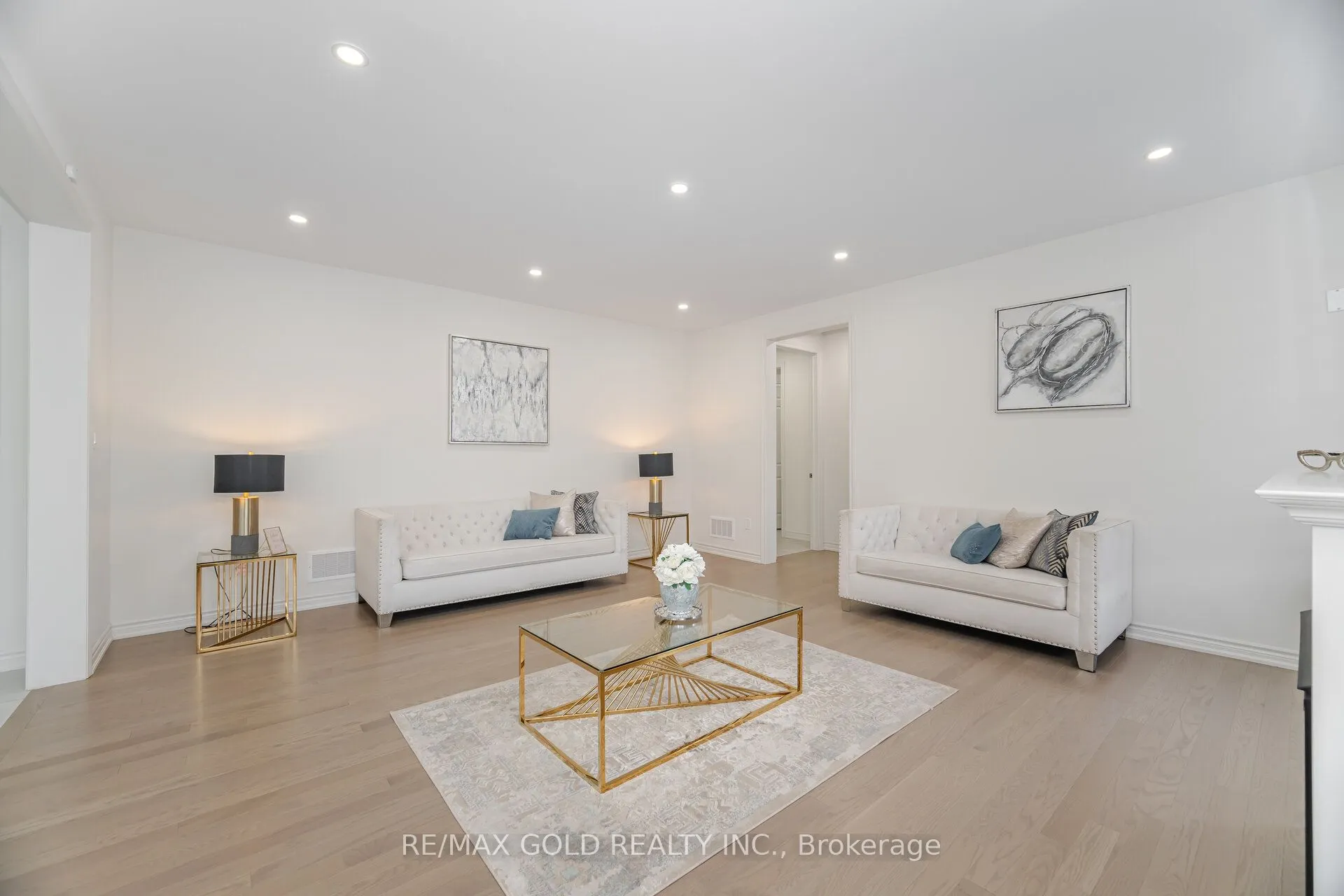 4 Elderberry Way