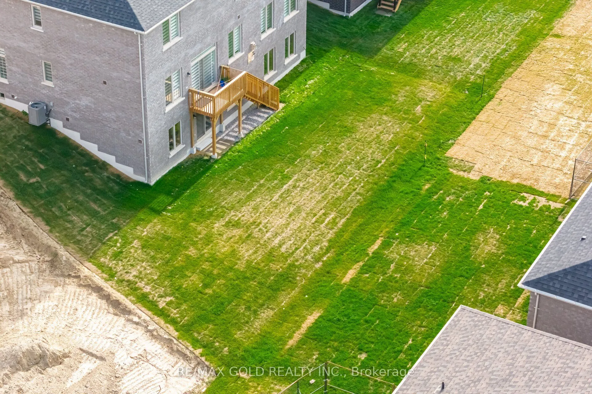 4 Elderberry Way
