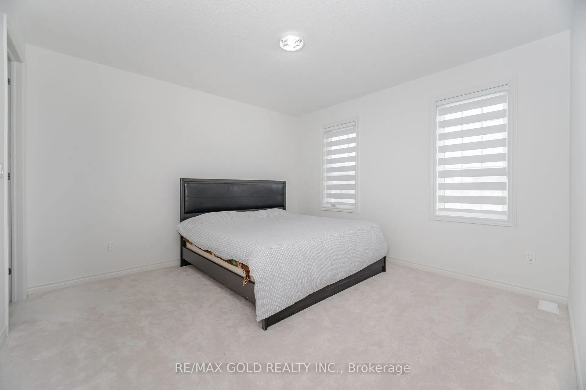 4 Elderberry Way