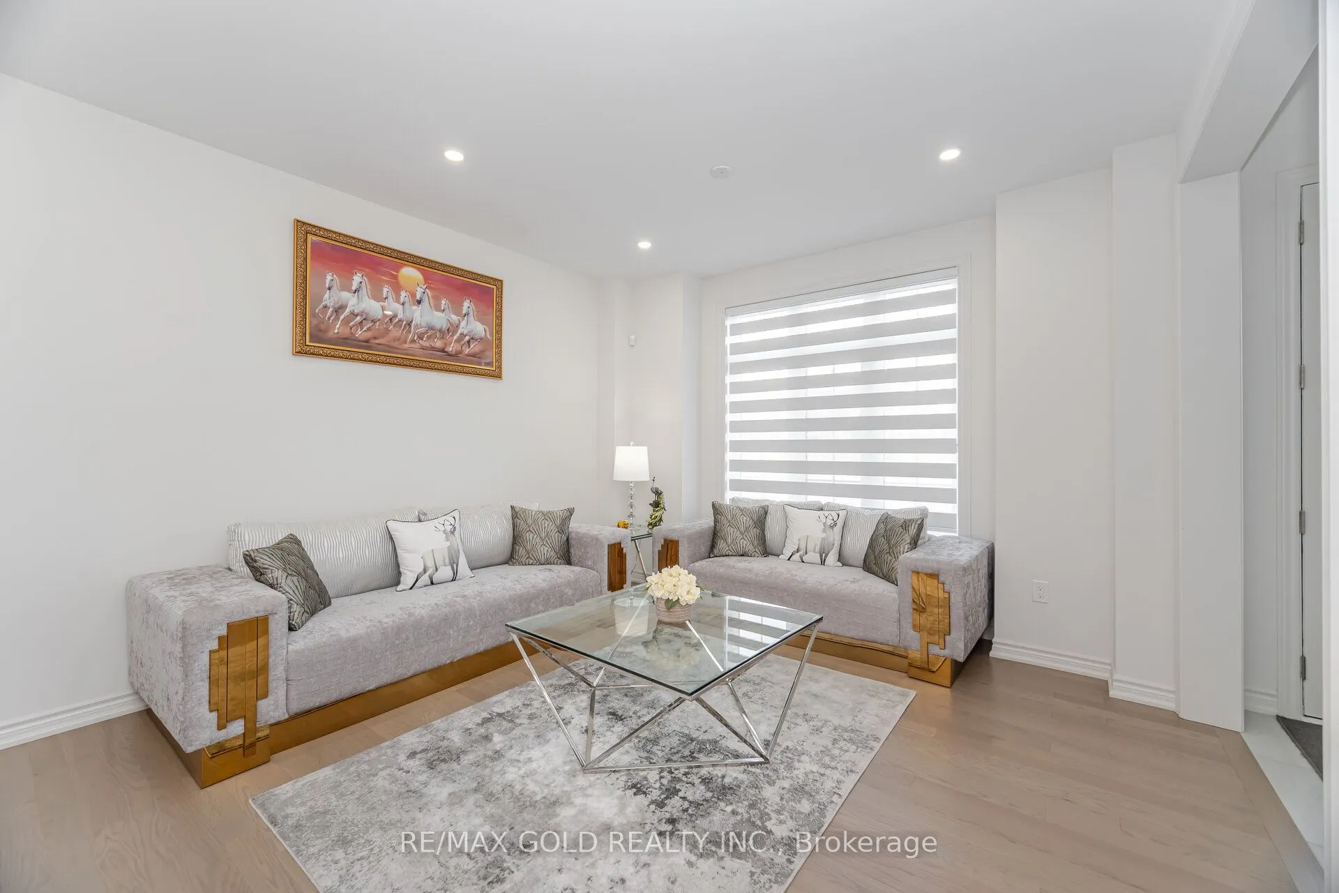 4 Elderberry Way