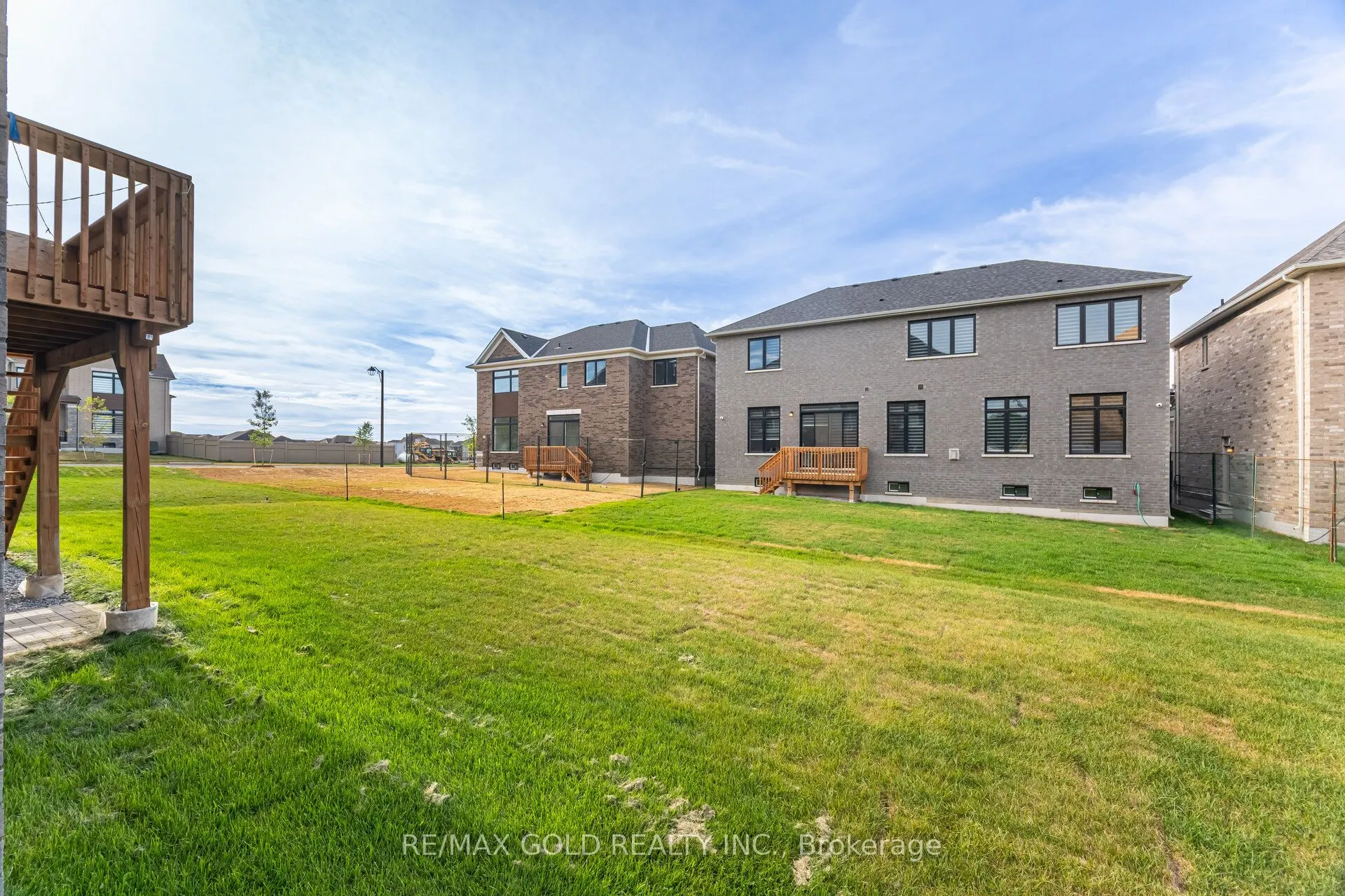 4 Elderberry Way