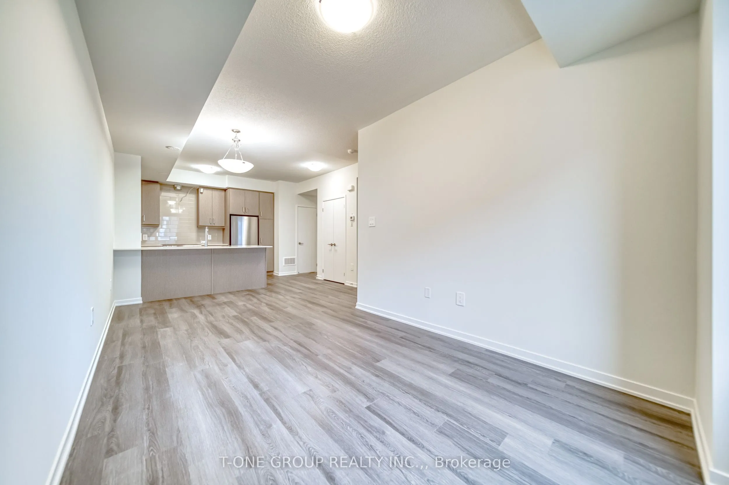 21 Honeycrisp Crescent, #46