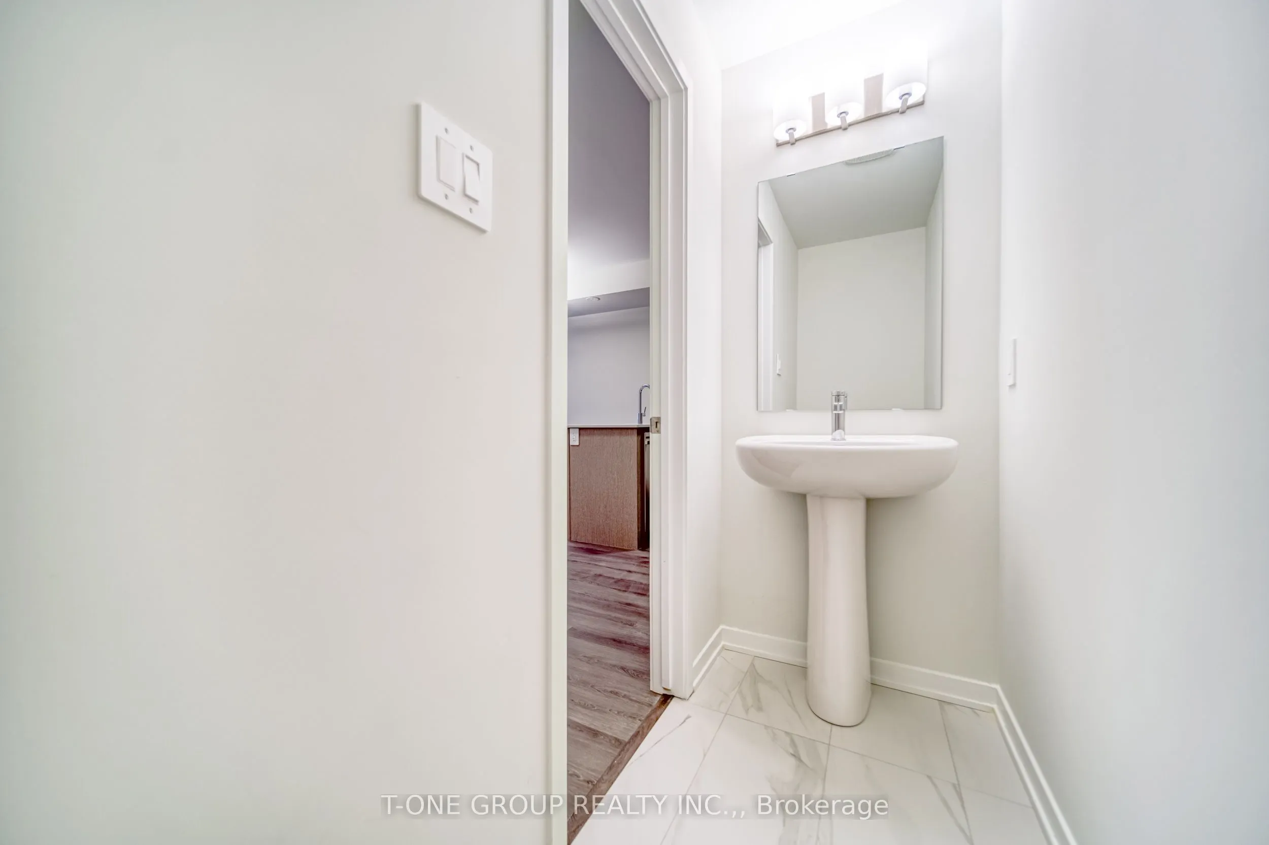 21 Honeycrisp Crescent, #46