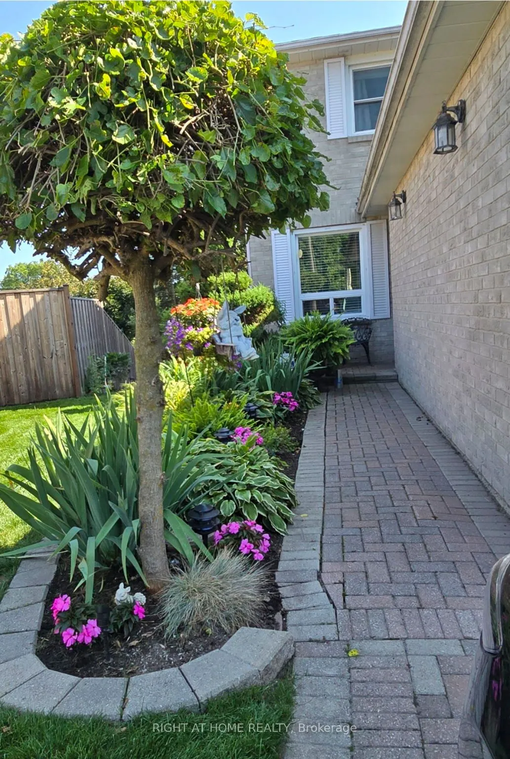 39 Aranka Court