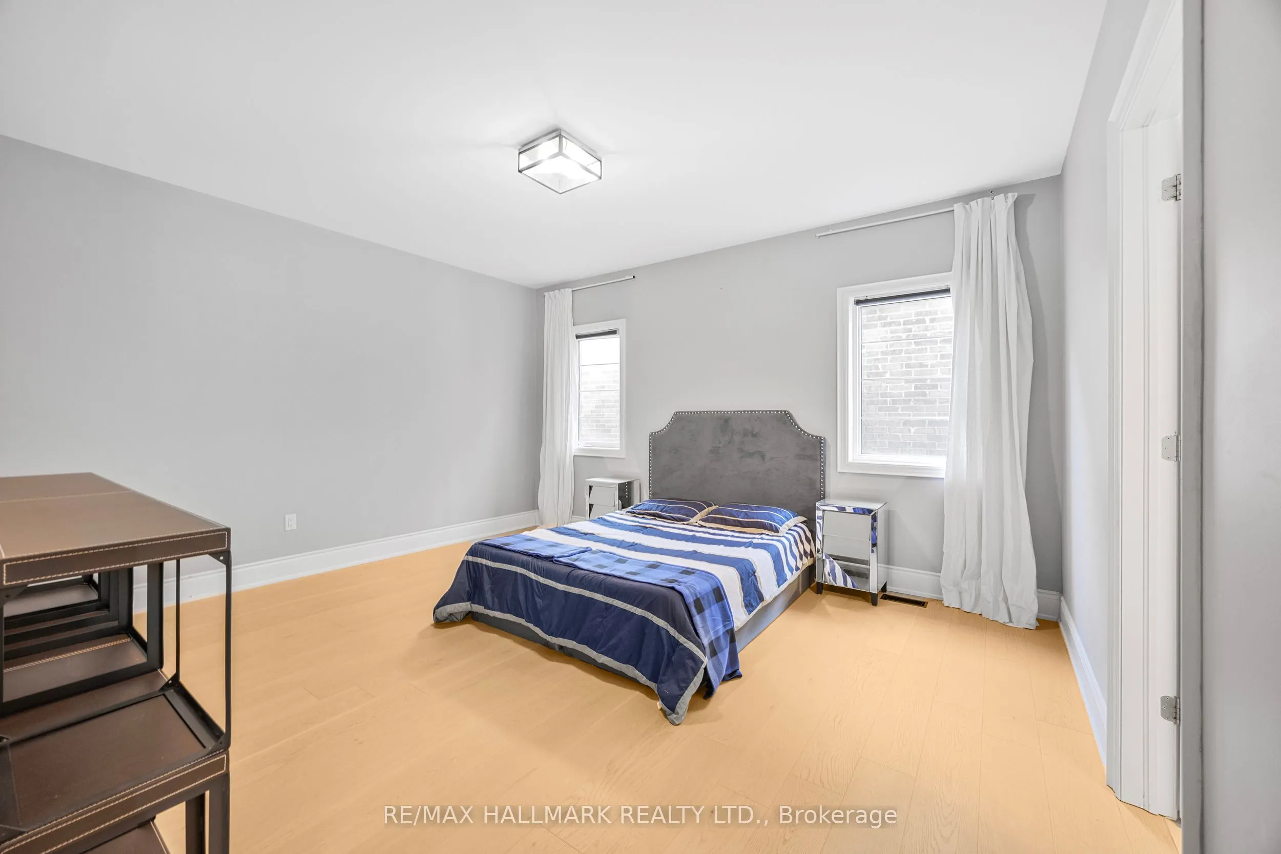 41 Glen Abbey Trail