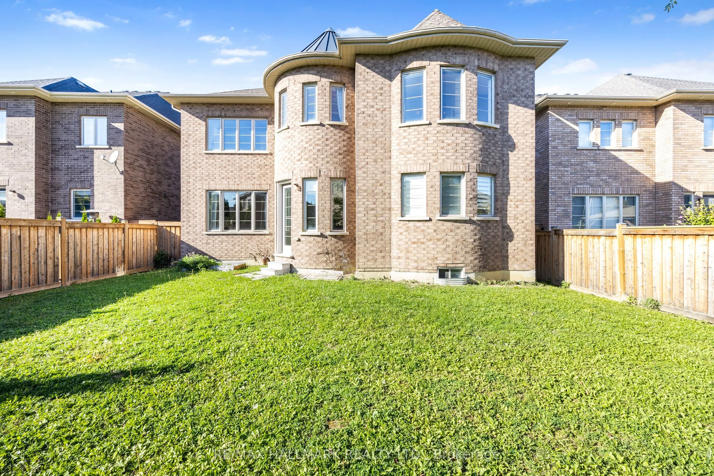 41 Glen Abbey Trail