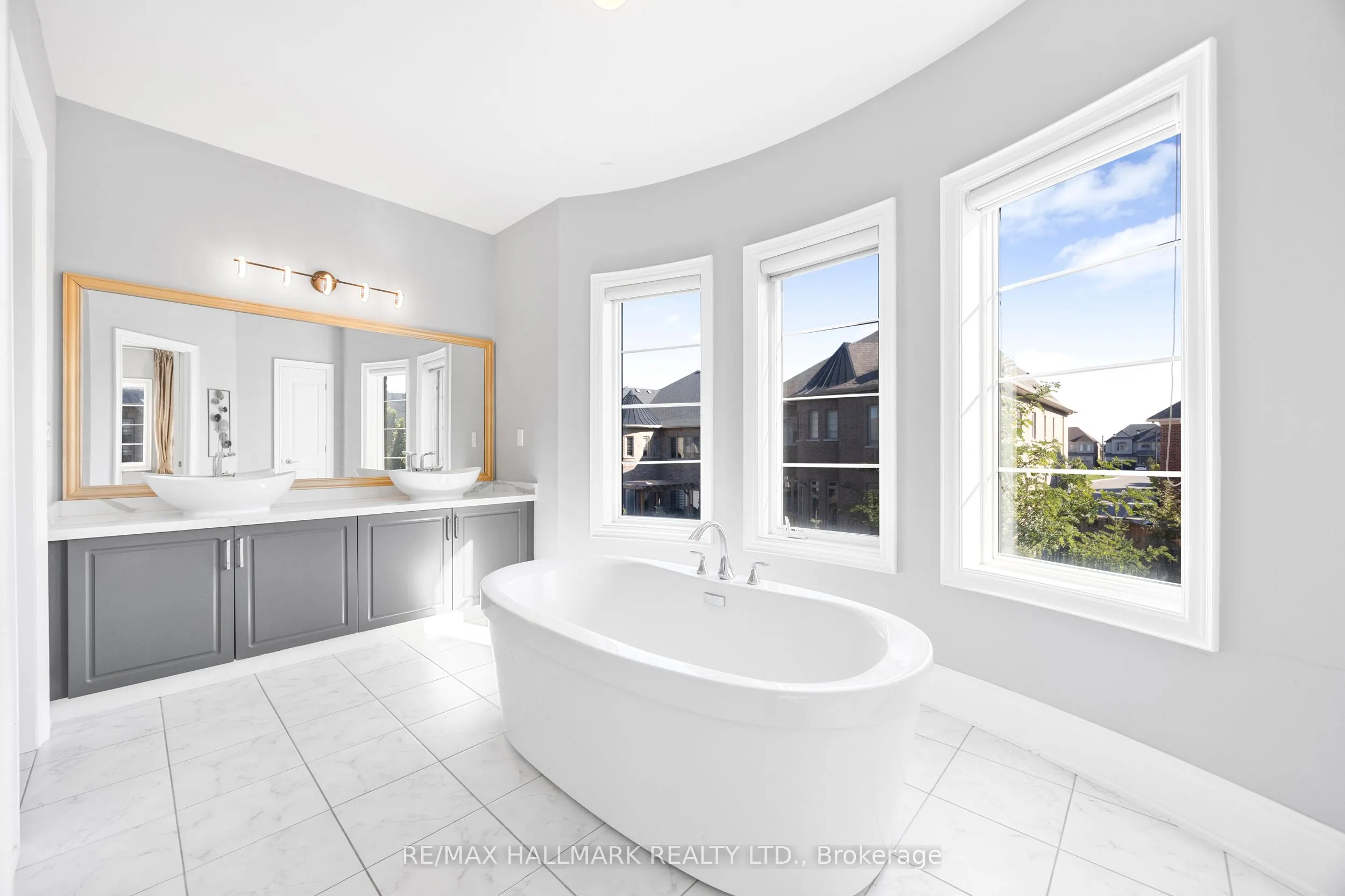 41 Glen Abbey Trail