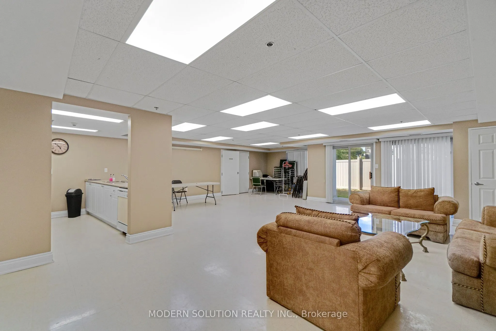 250 Pine Grove Drive, #102