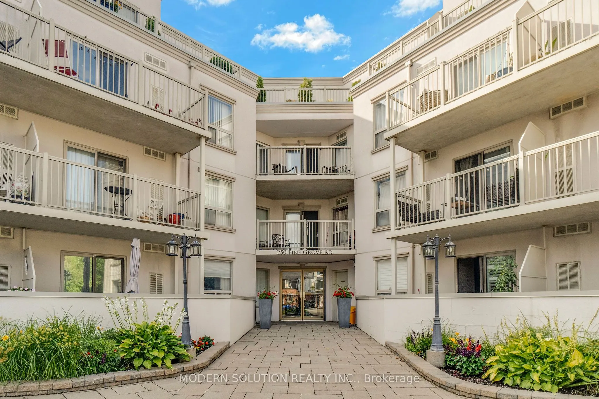 250 Pine Grove Drive, #102