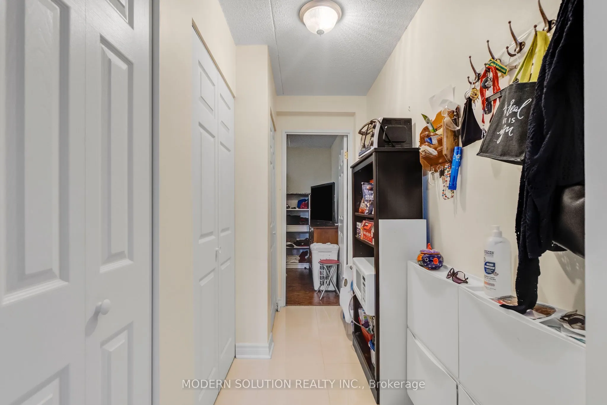 250 Pine Grove Drive, #102