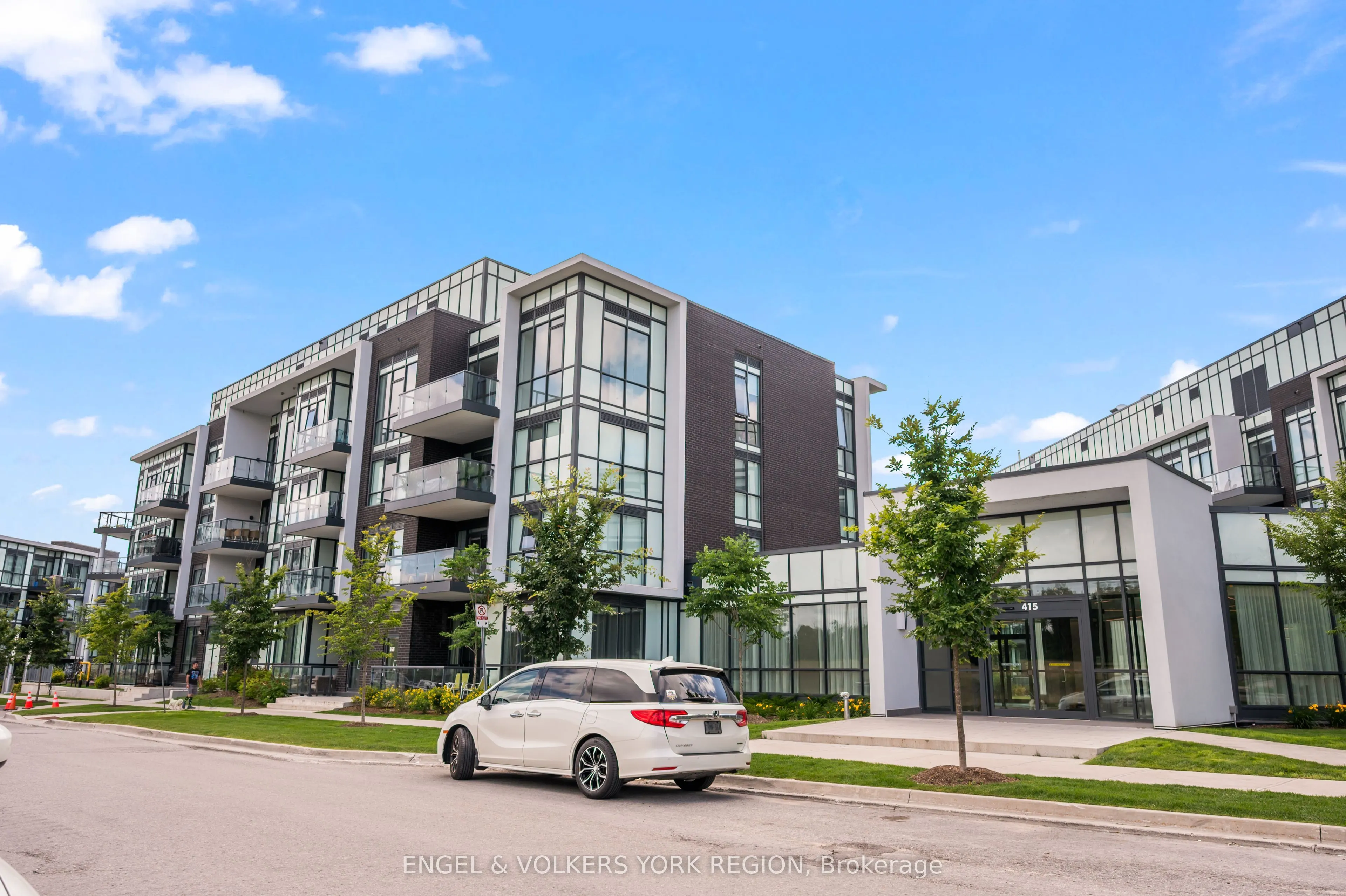 415 Sea Ray Avenue, #128