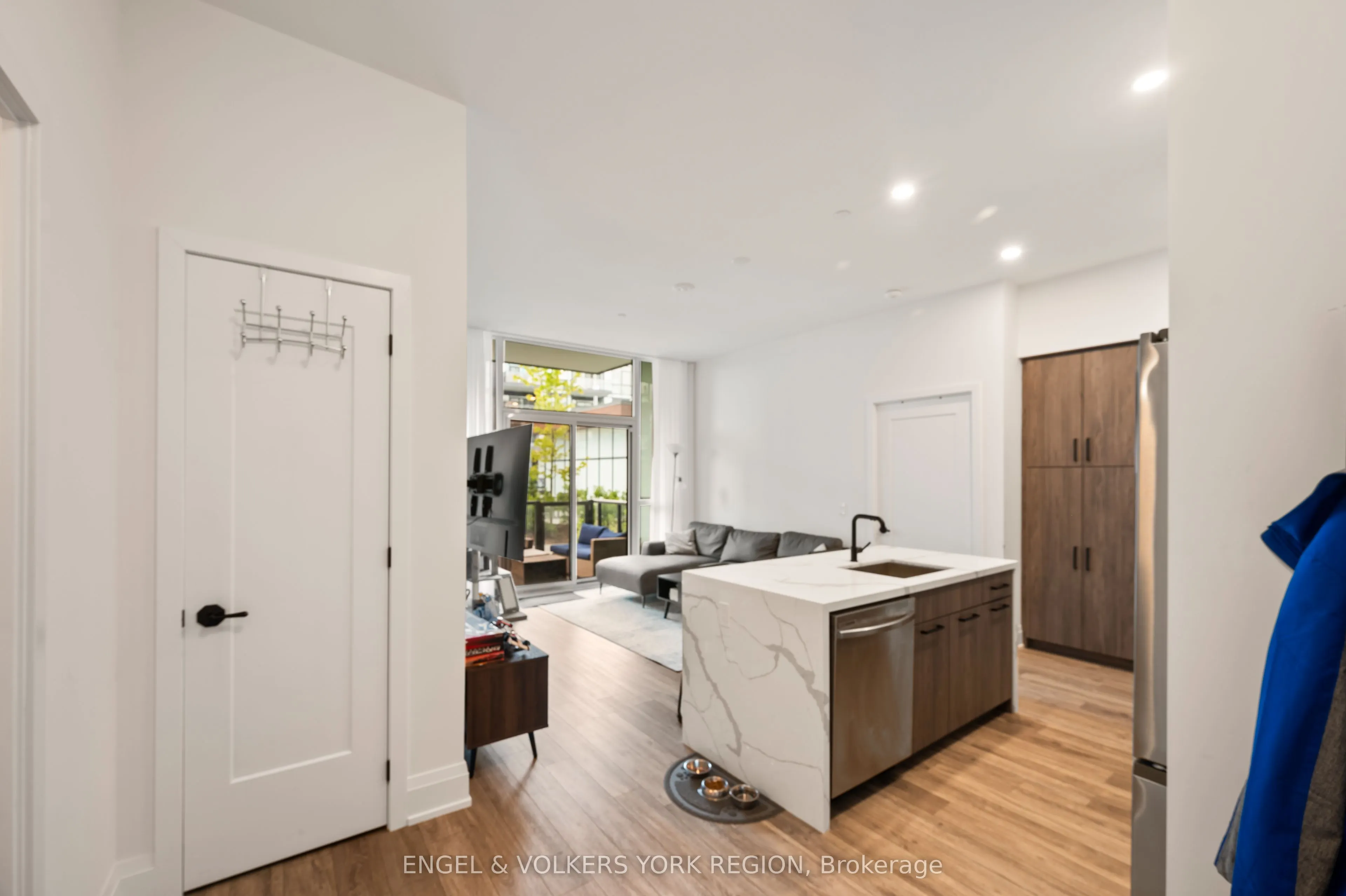 415 Sea Ray Avenue, #128
