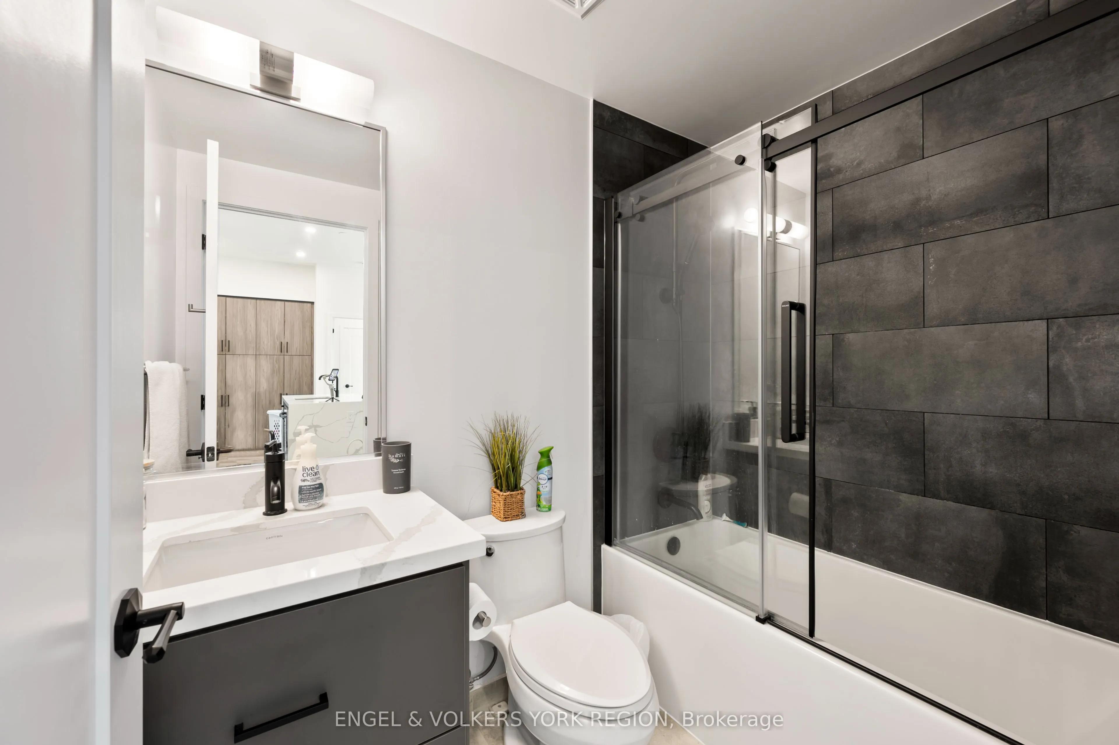 415 Sea Ray Avenue, #128