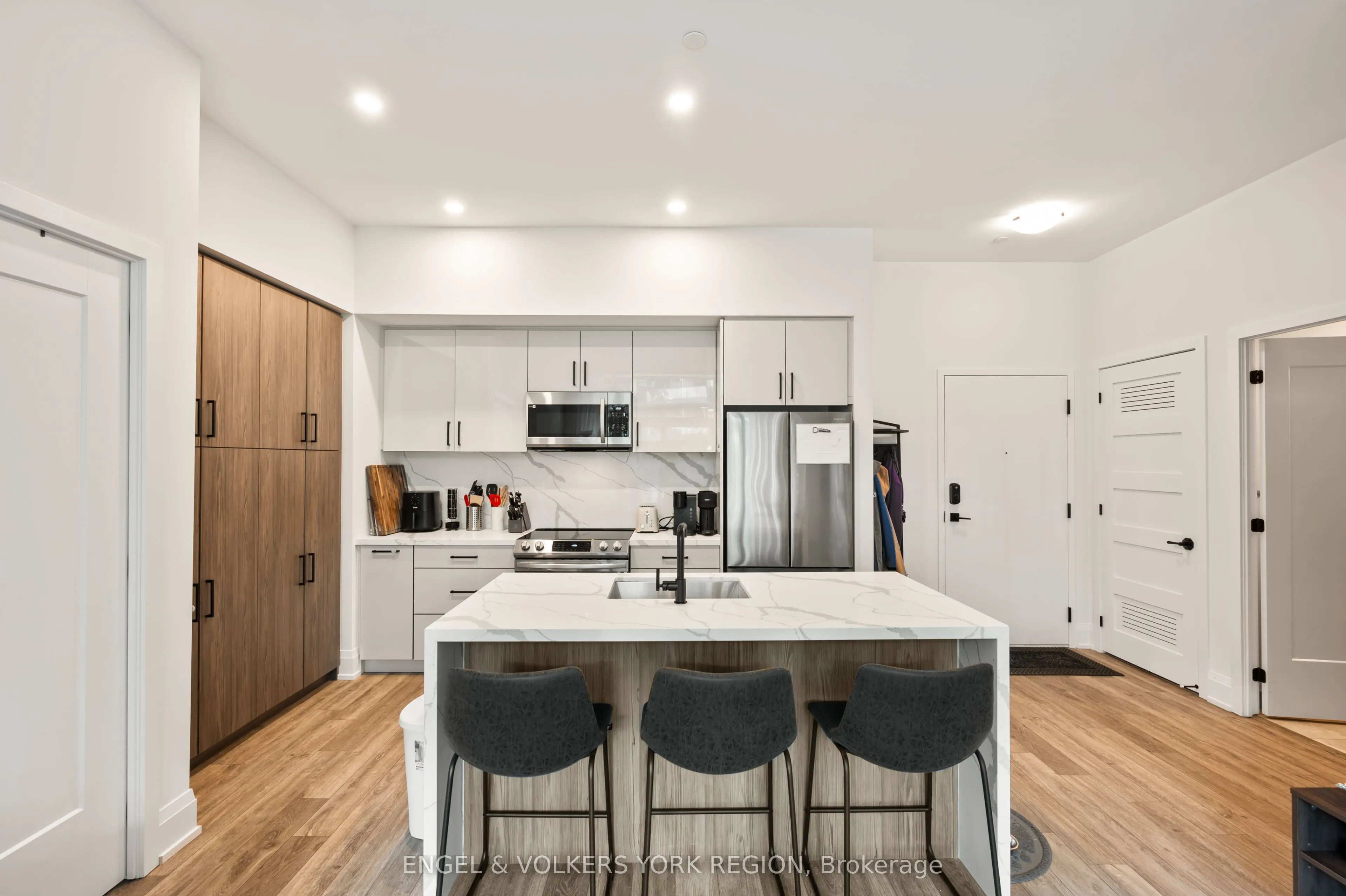 415 Sea Ray Avenue, #128